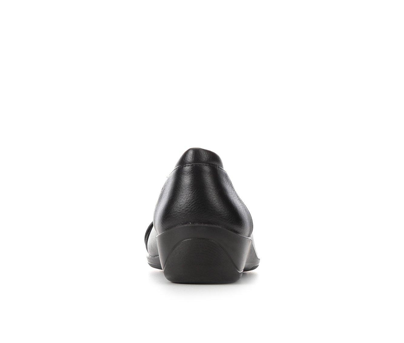 Women's LifeStride Impact Low Wedge Pumps Product Image