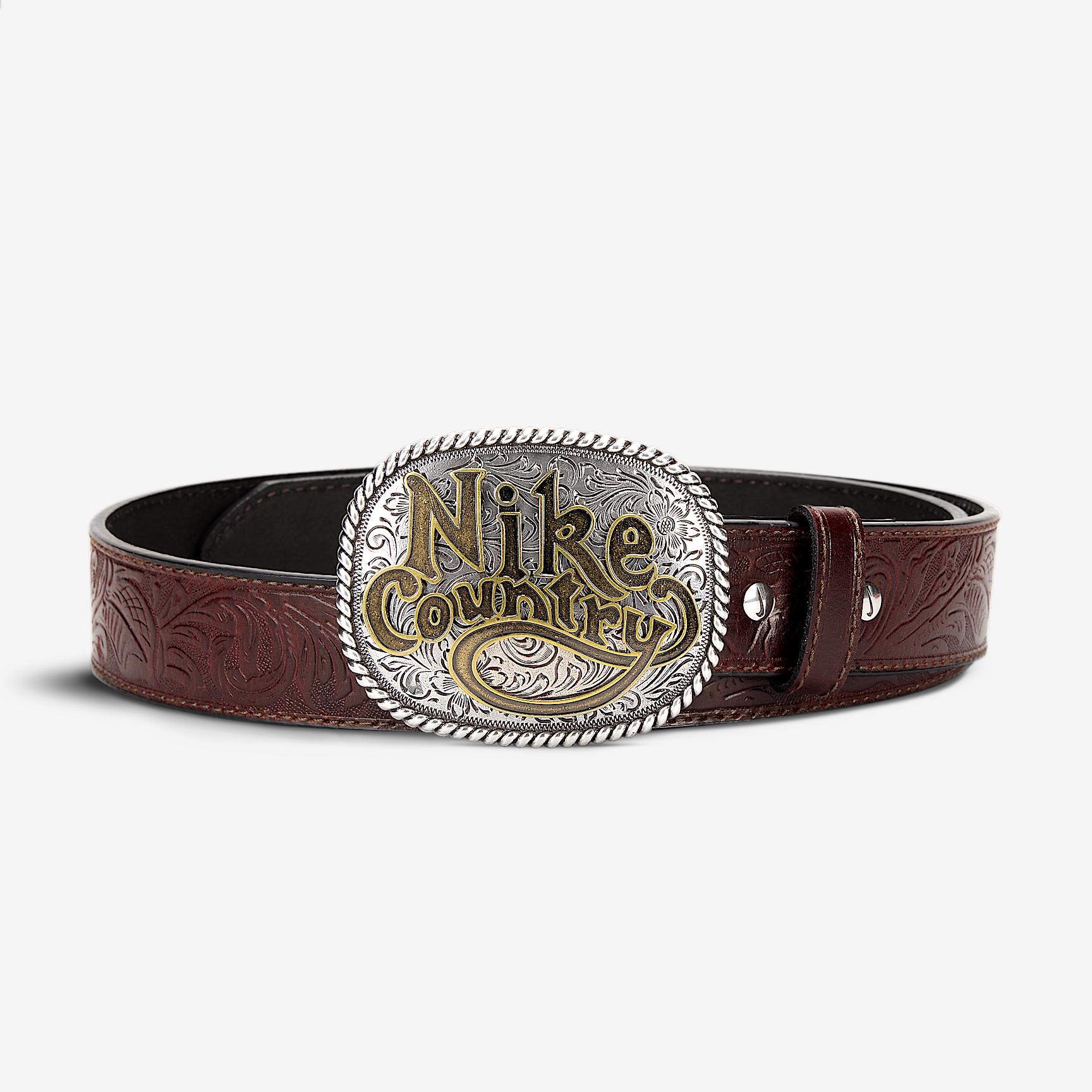 Nike Country Men's Plaque Buckle Embossed Leather Belt Product Image