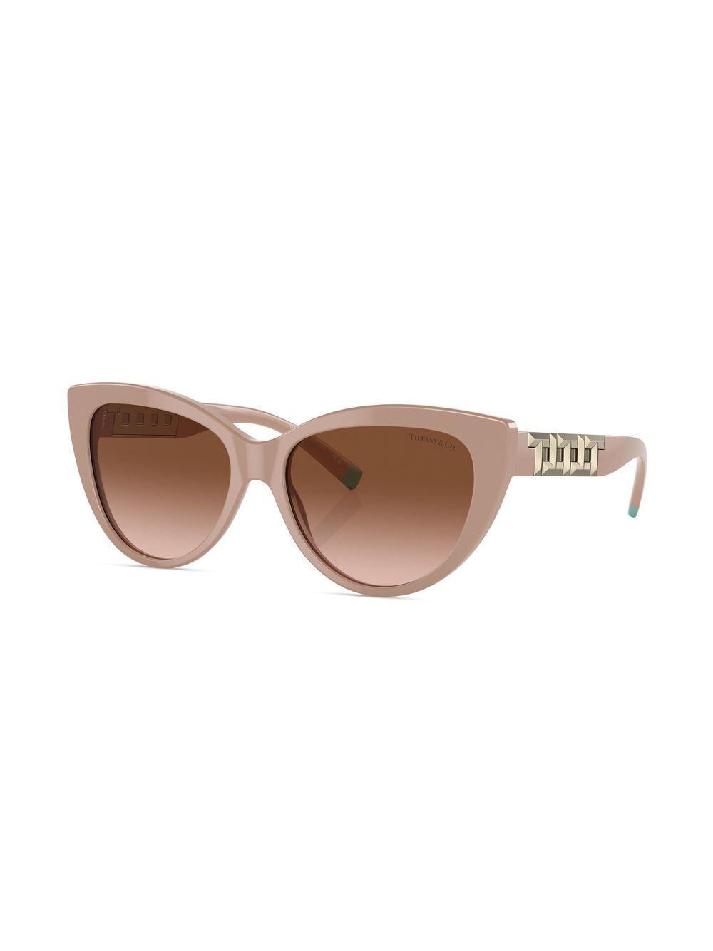 cat-eye sunglasses Product Image