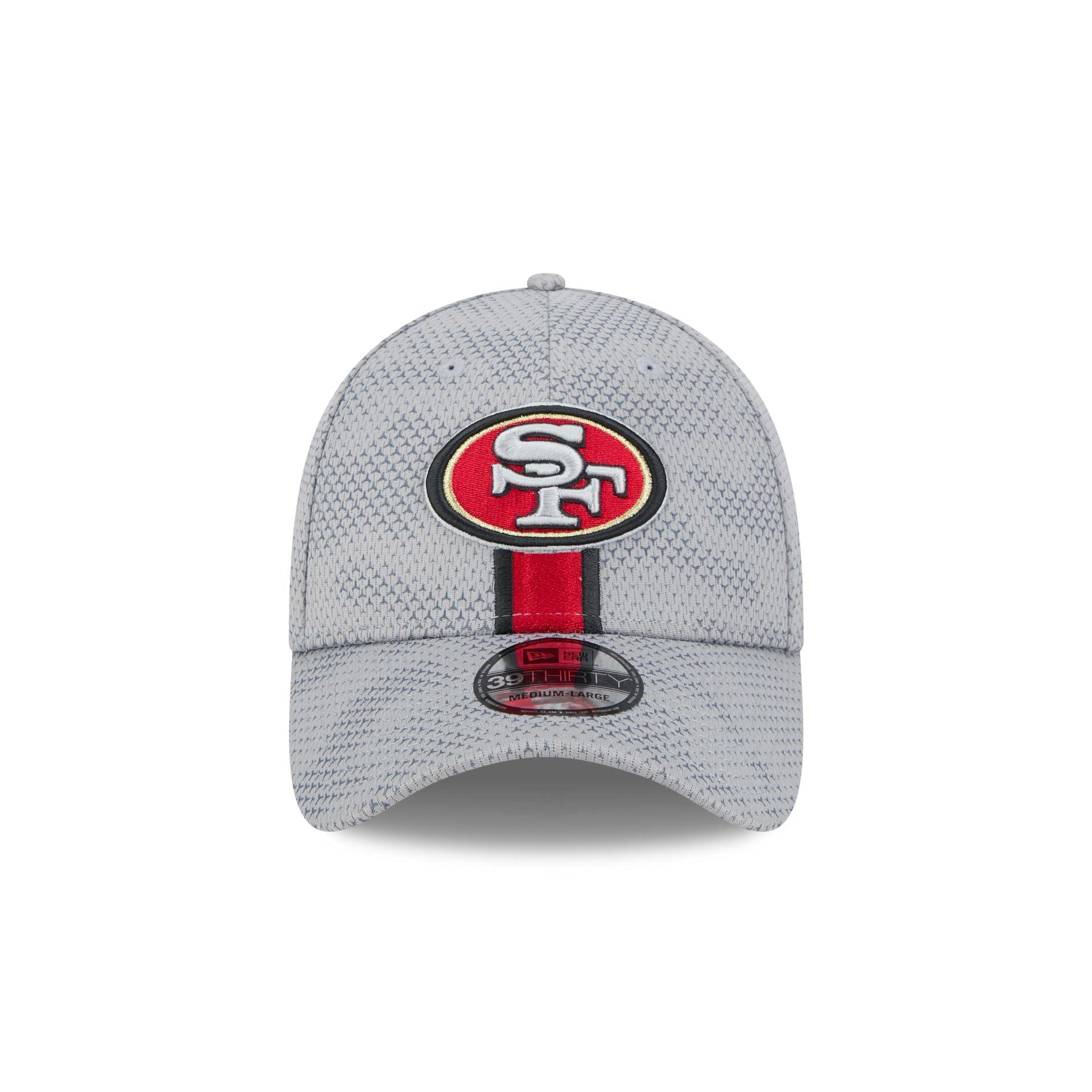 San Francisco 49ers 2024 Sideline Gray 39THIRTY Stretch Fit Hat Male Product Image