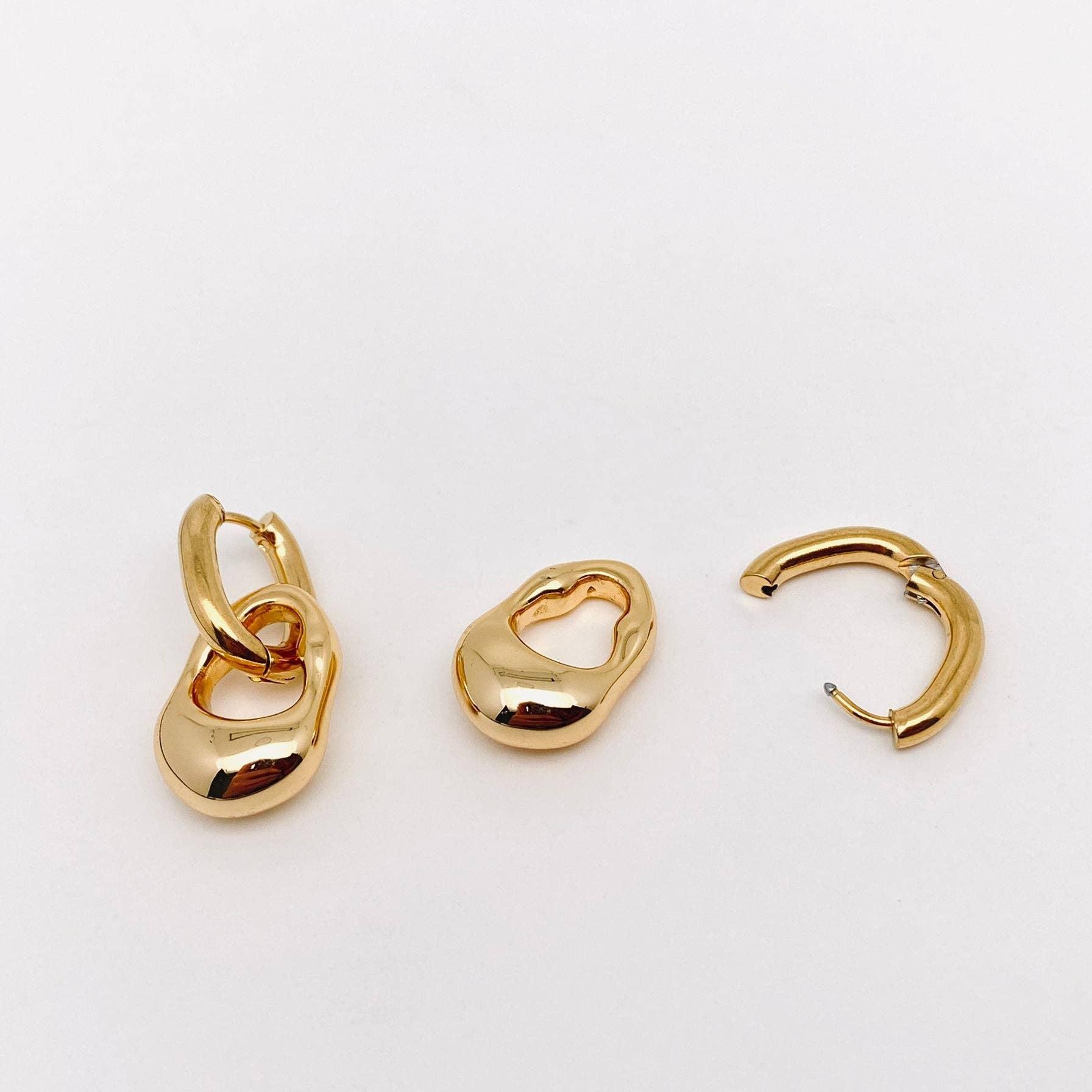 18K Gold Plated Geometric Huggie Earrings Product Image