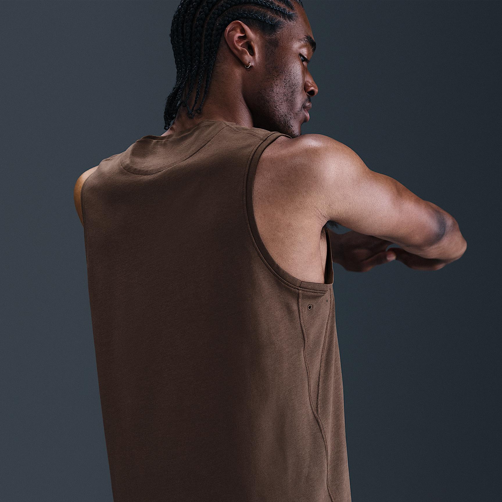 Nike Mens Primary Dri-FIT Versatile Tank Top | DV9833-237 Product Image