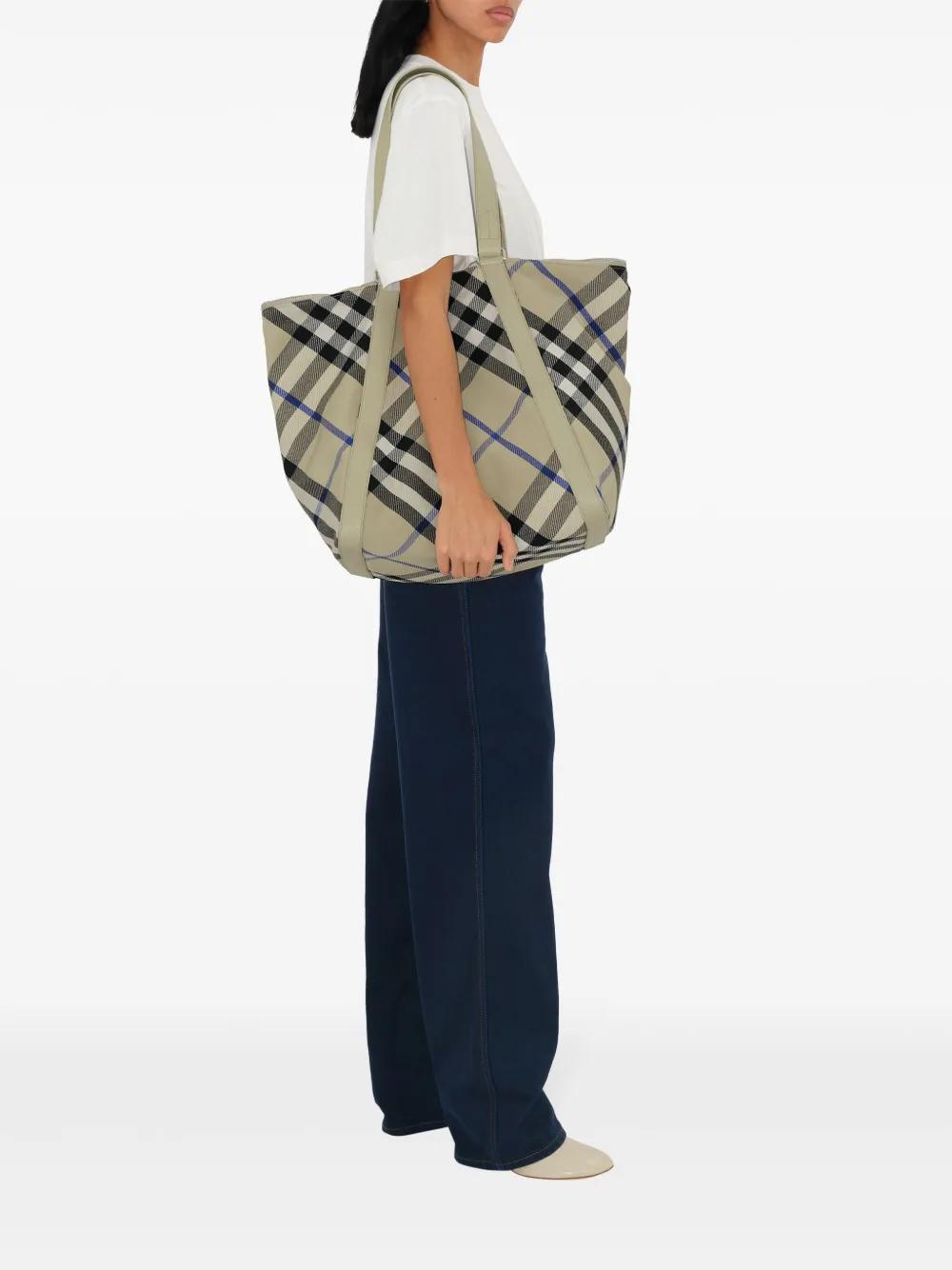 Festival checked tote bag Product Image