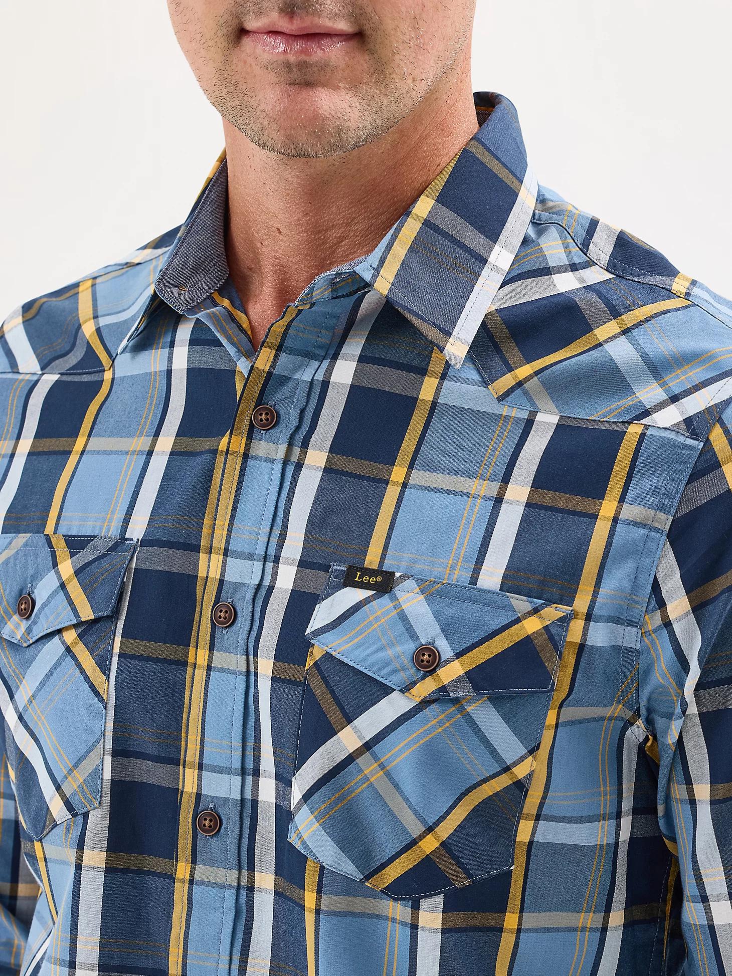 Men's Western Stretch Poplin Button Down Shirt | Men's Tops & Tees | Lee® Product Image
