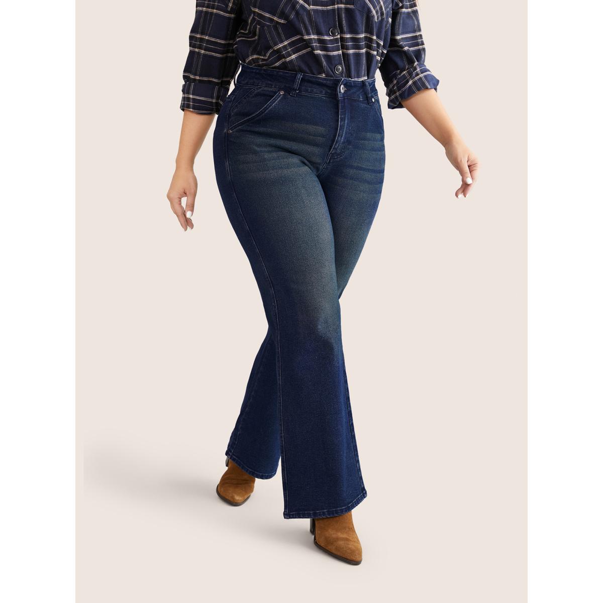 Plus Size Dark Wash Bootcut Slant Pocket Jeans Women Indigo Casual Plain Plain High stretch Pocket Jeans BloomChic 16/1X Product Image