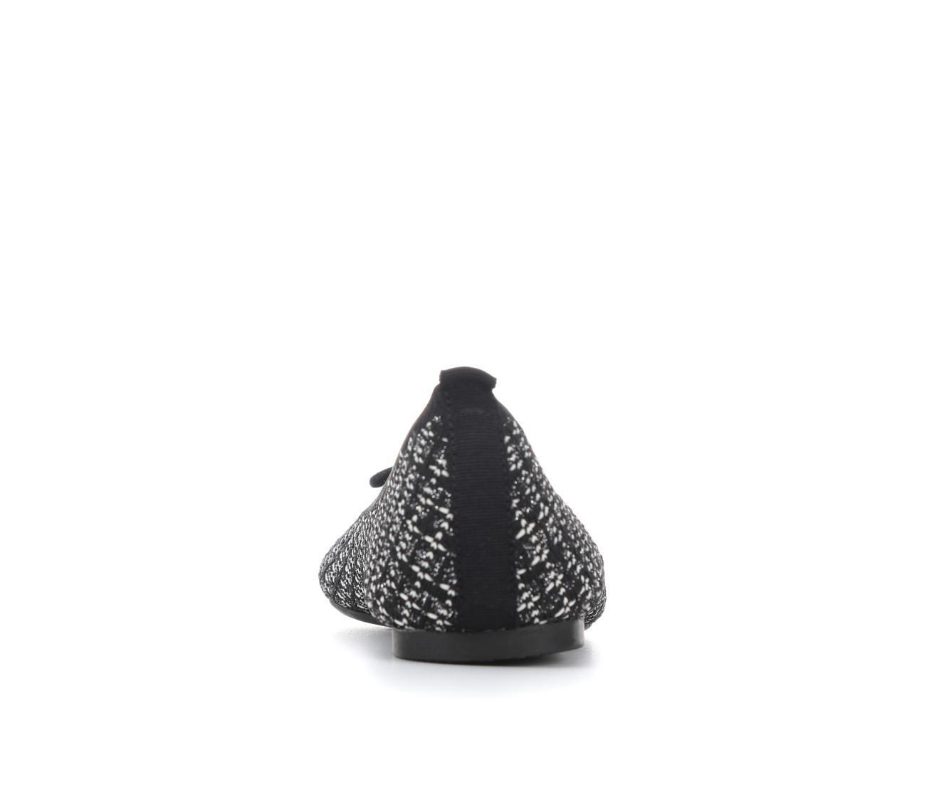 Women's White Mountain Sashay Flats Product Image