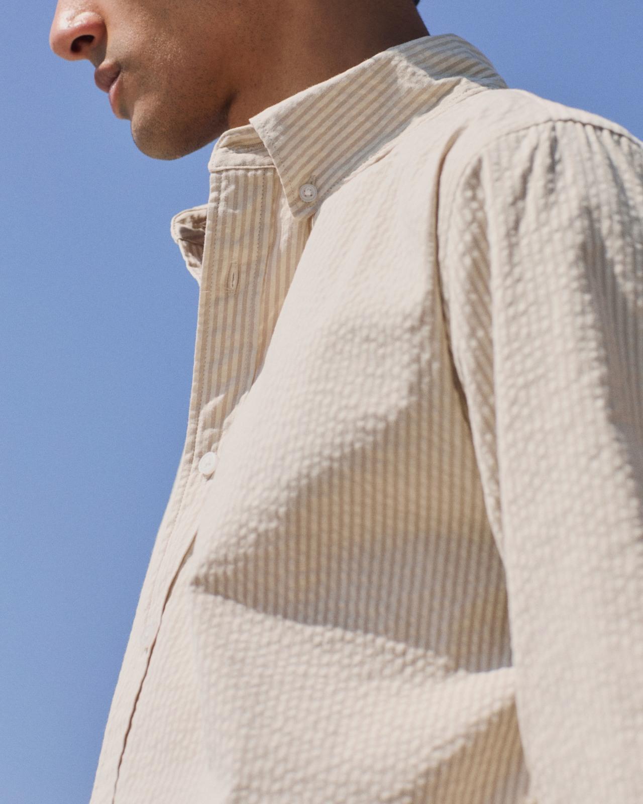 Mens Seersucker Long-Sleeve Shirt by Everlane Product Image