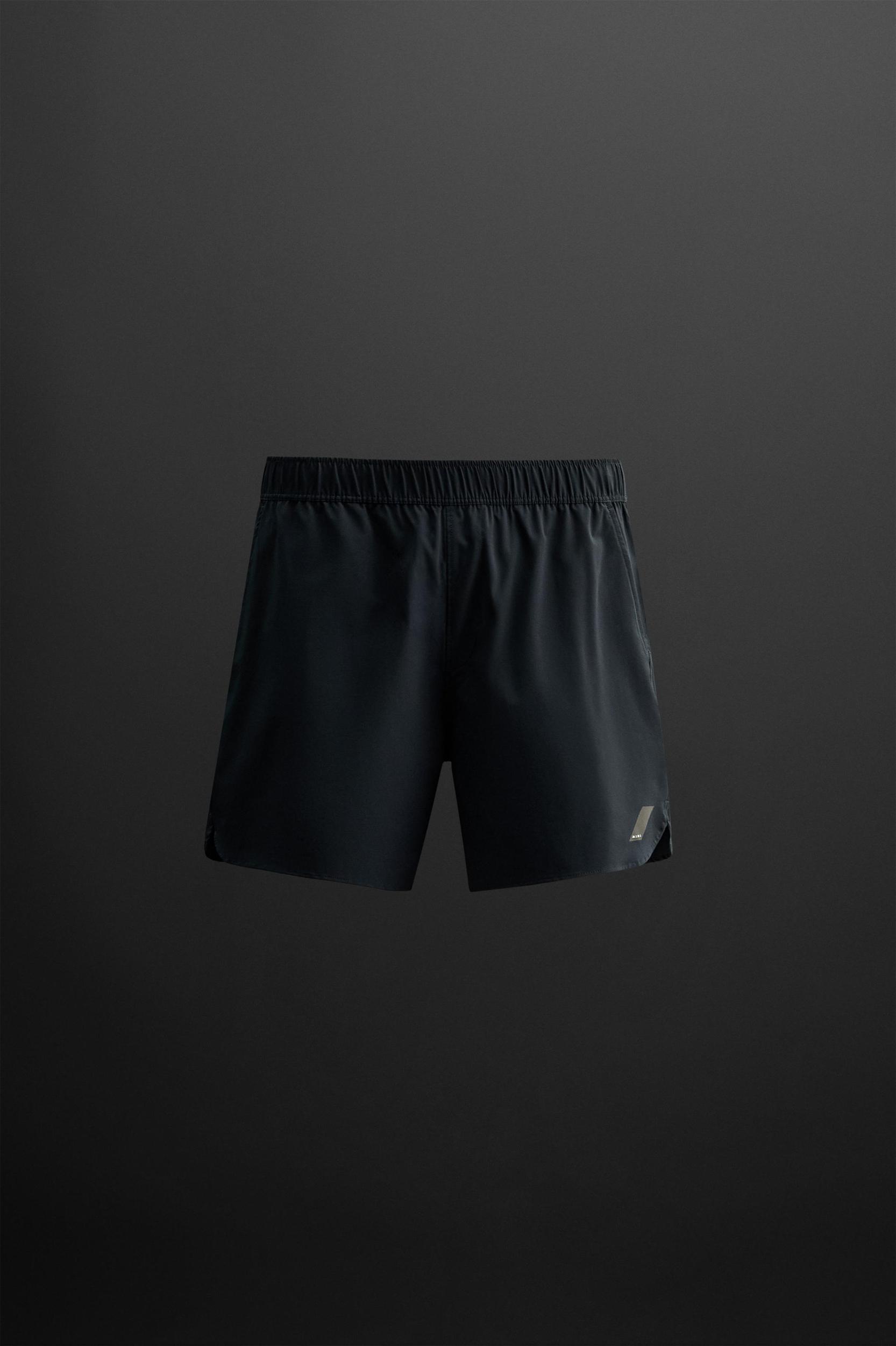 TRAINING TEXTURED SHORTS Product Image