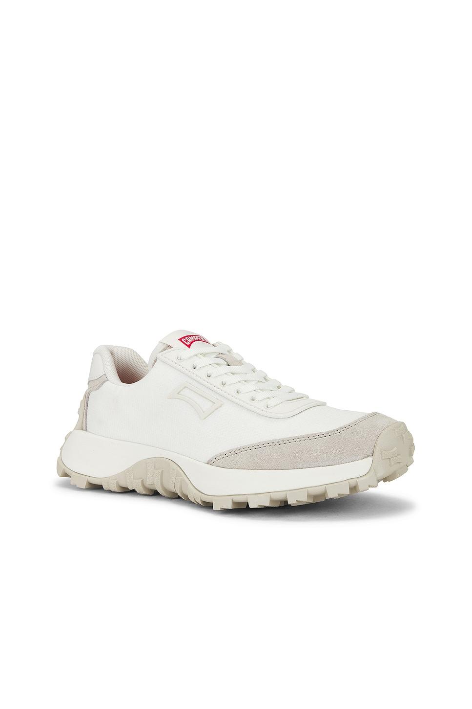 Drift Trail Sneaker Camper Product Image