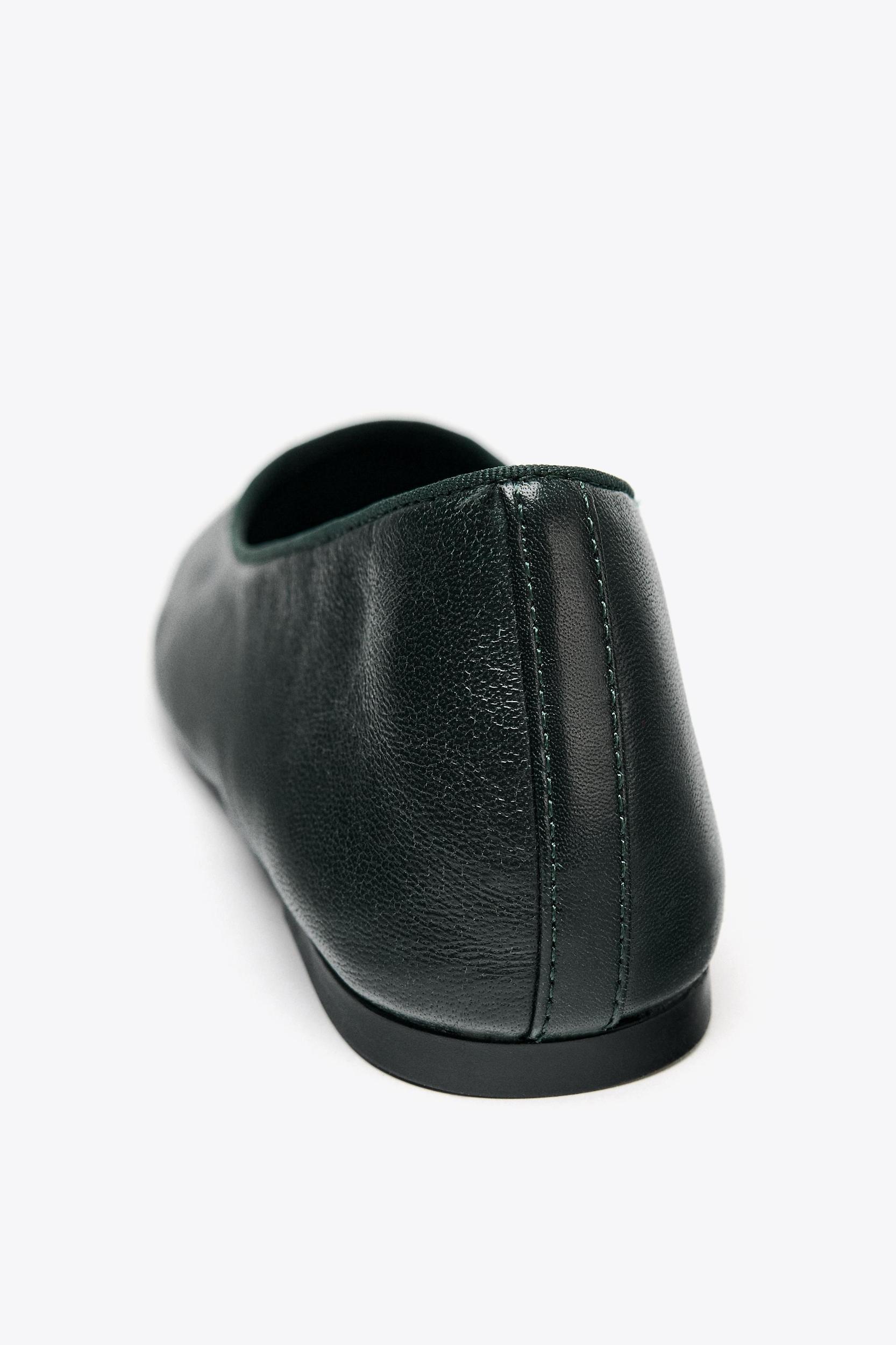 LEATHER BALLET FLATS Product Image