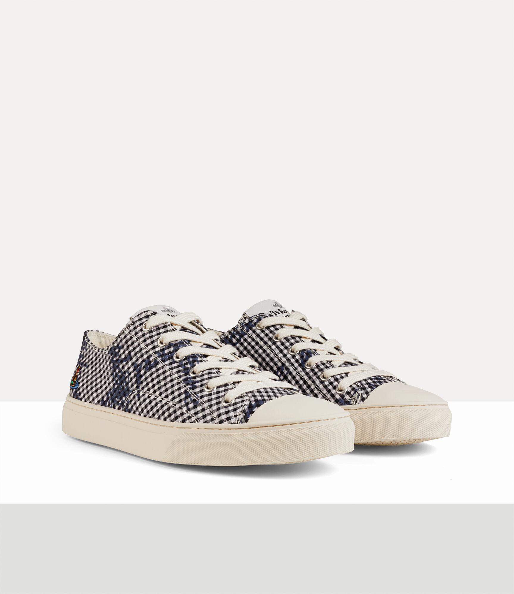 Low-Top Plimsoll Product Image