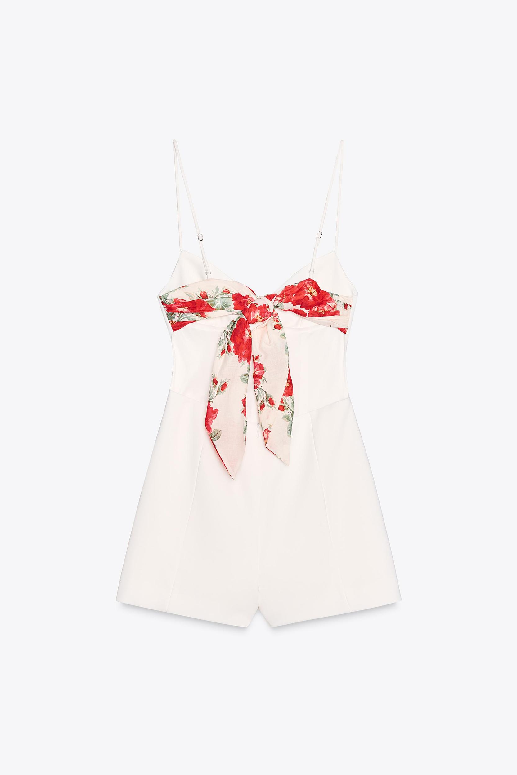 CUT OUT HANDKERCHIEF SHORT JUMPSUIT Product Image
