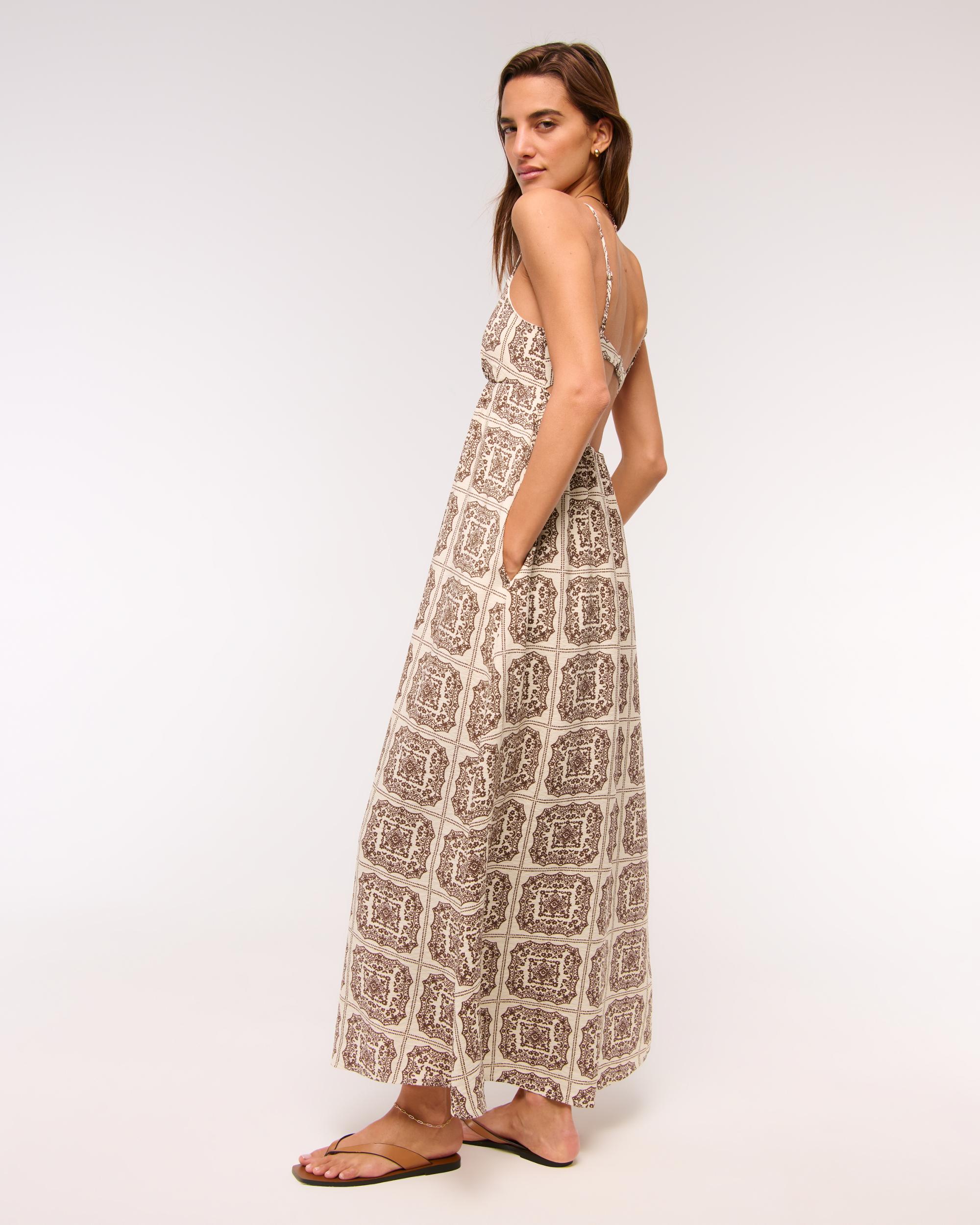Bra-Free Clasp-Back Flowy Maxi Dress Product Image