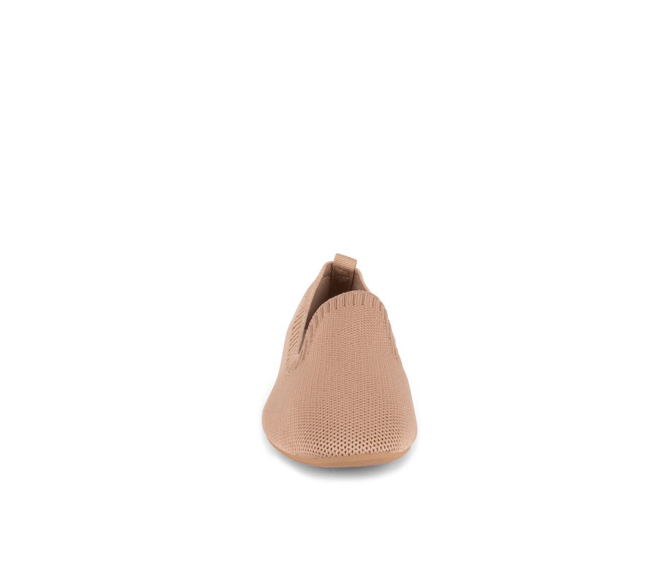 Women's Danskin Dream Flats Product Image