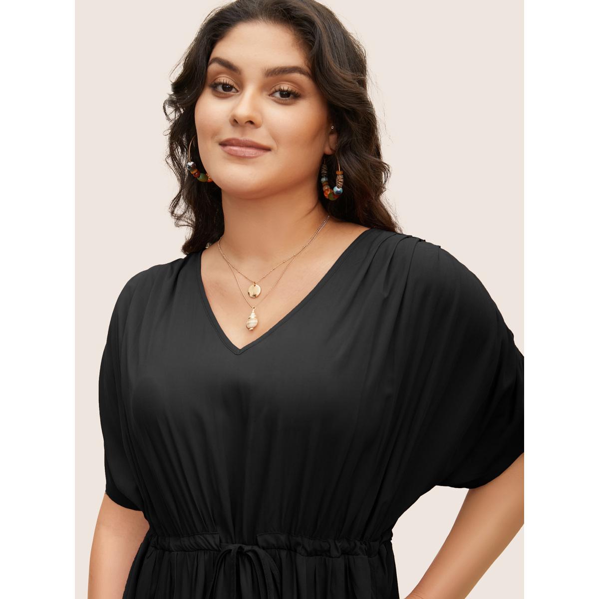 Plus Size Solid Drawstring Gathered Dolman Sleeve Dress Black Women Resort Gathered V-neck Half Sleeve Curvy BloomChic 22-24/3X Product Image