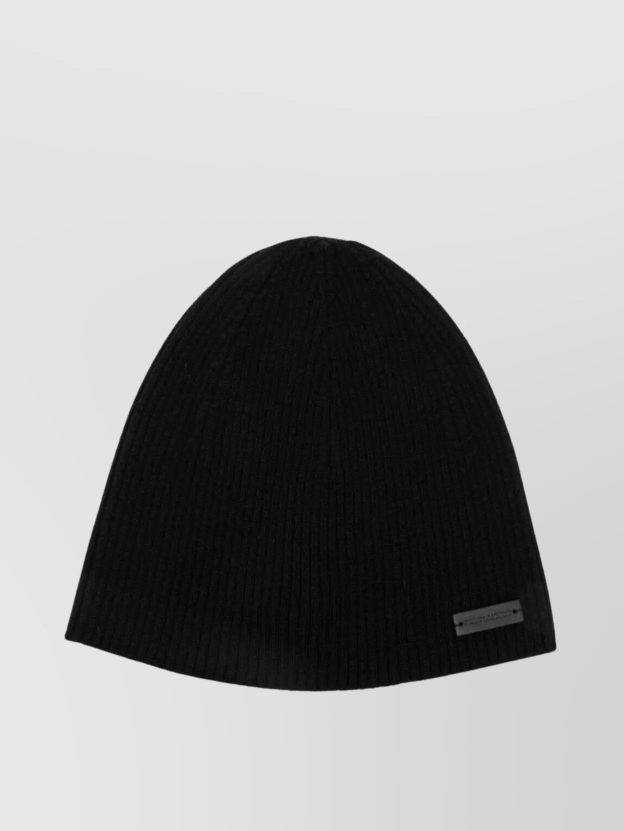 SAINT LAURENT Paris Men Berretto Senza Risvolto A Costine In Black Product Image