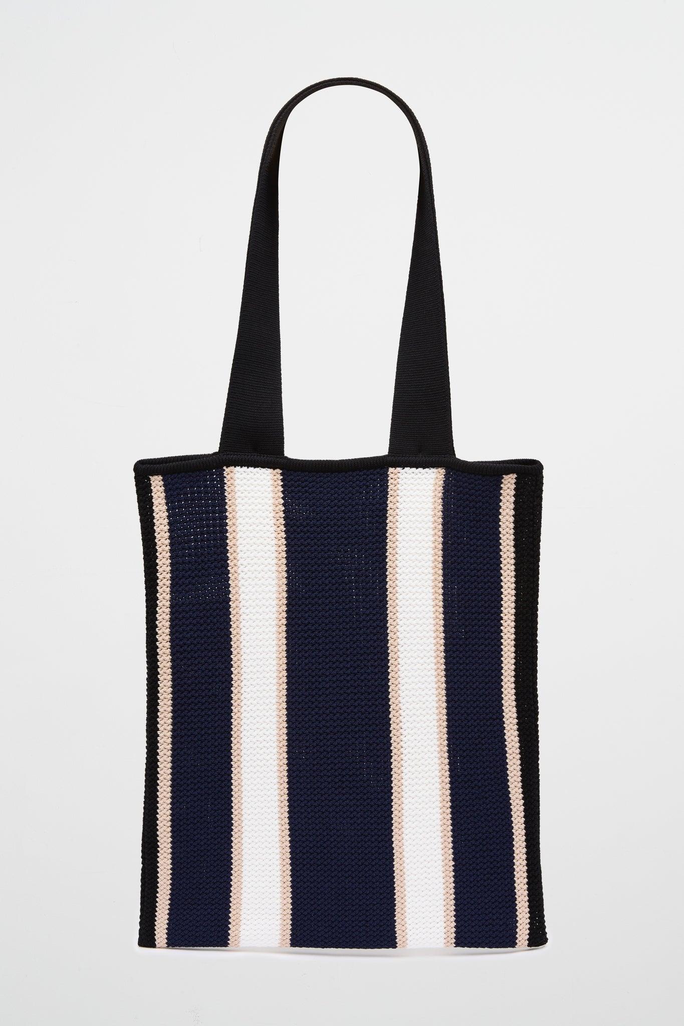 Knitted Logo Tote 949 Product Image