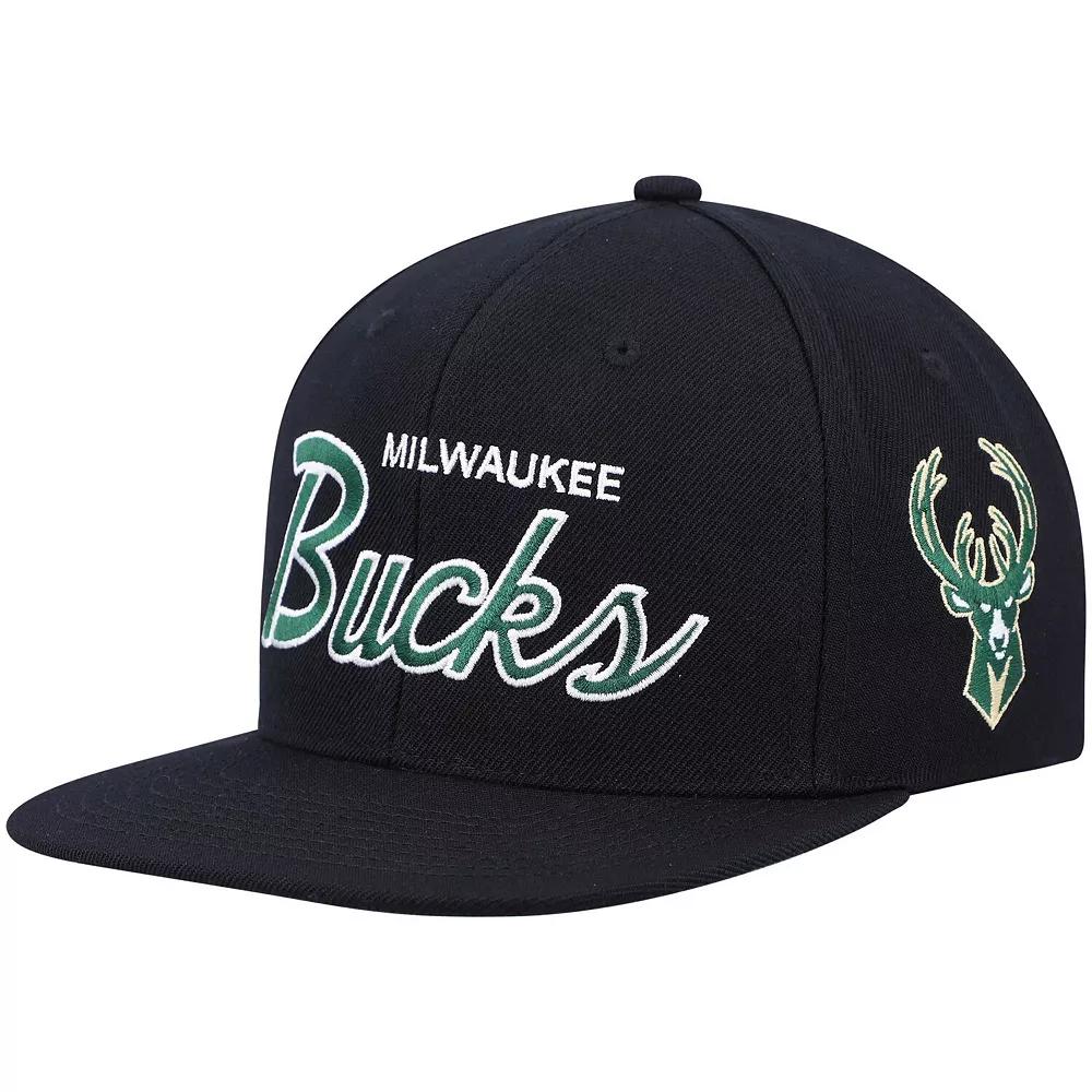 Men's Mitchell & Ness Black Milwaukee Bucks Hardwood Classics Script 2.0 Snapback Hat Product Image