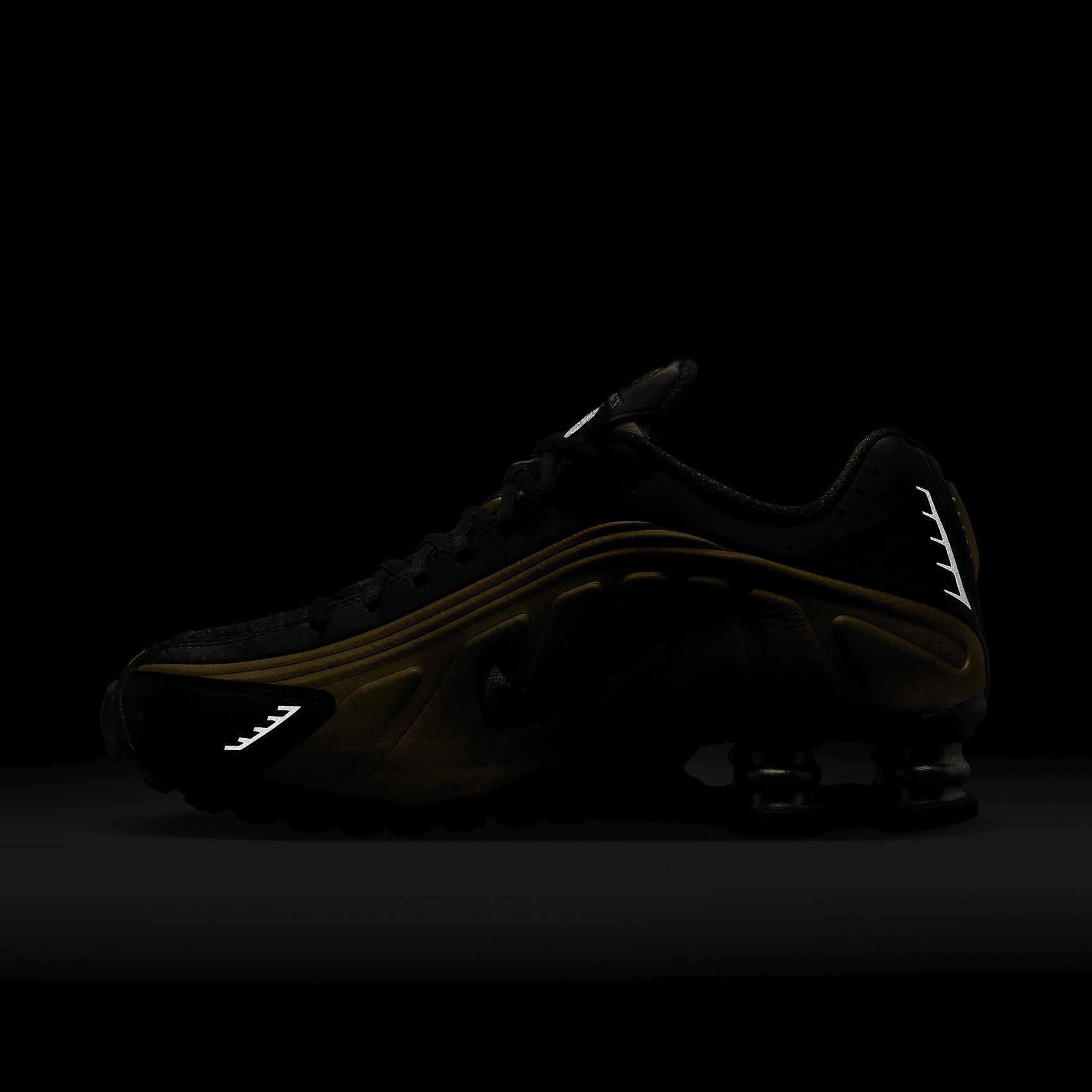 Nike Shox R4 Women's Shoes Product Image