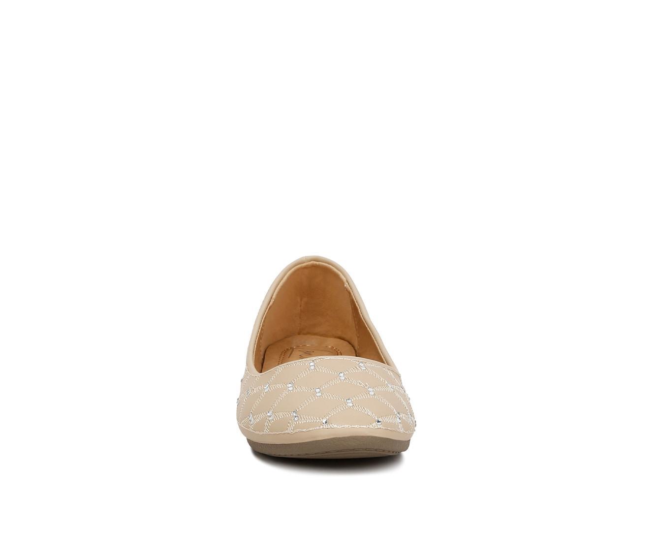 Women's London Rag Gia Flats Product Image