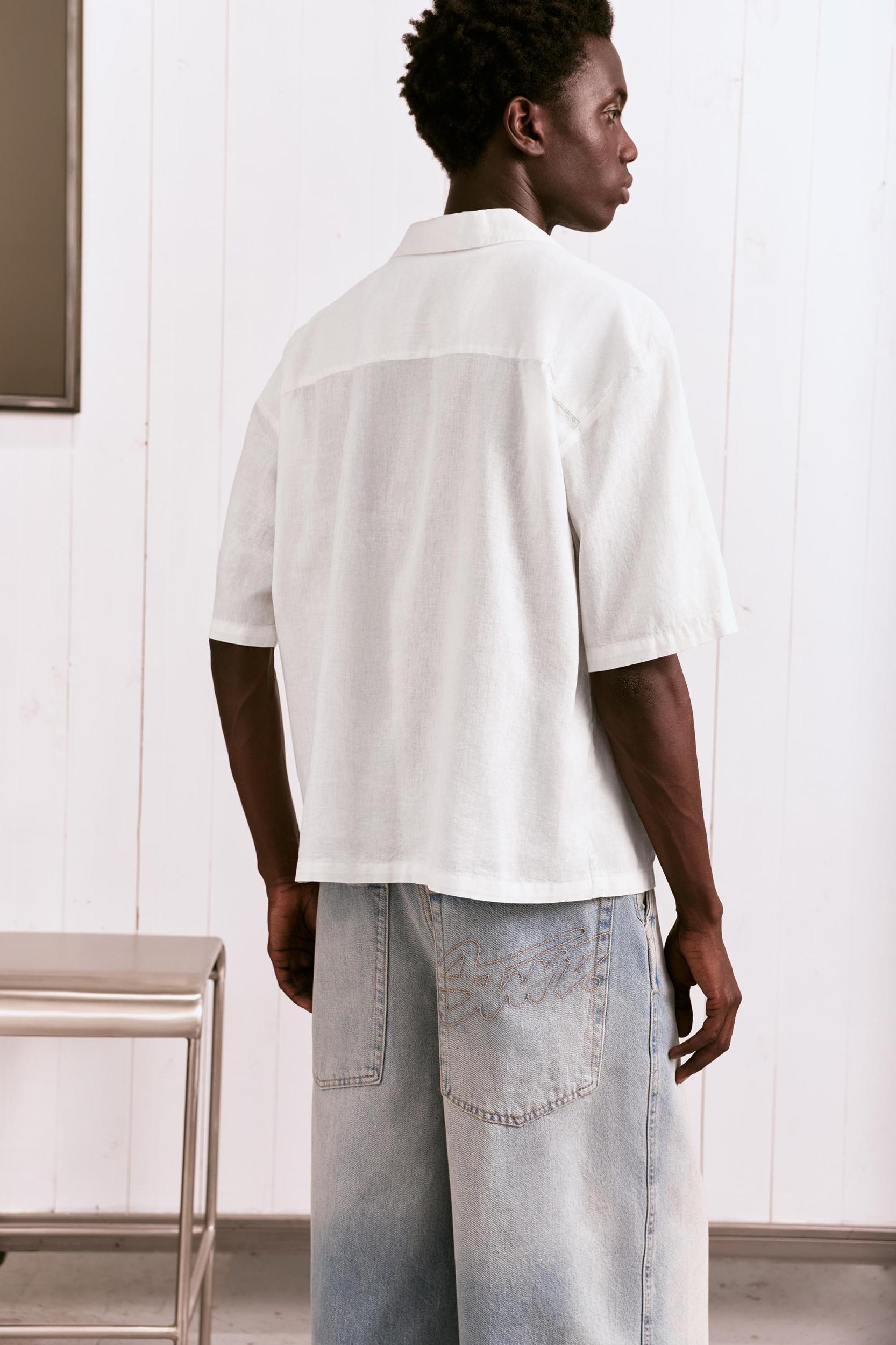 Short sleeve linen blend shirt Product Image