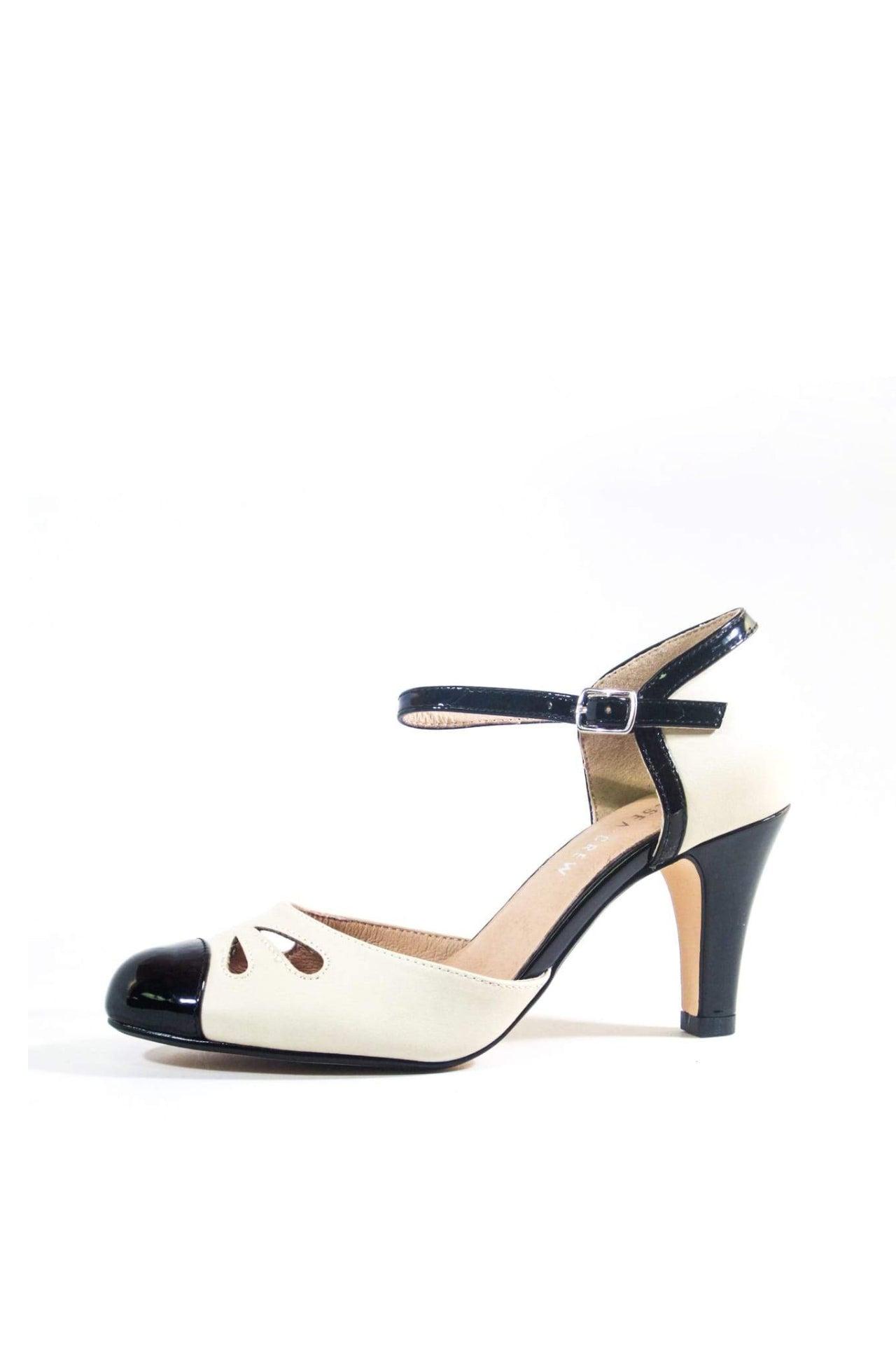 Getty Retro Heels Product Image