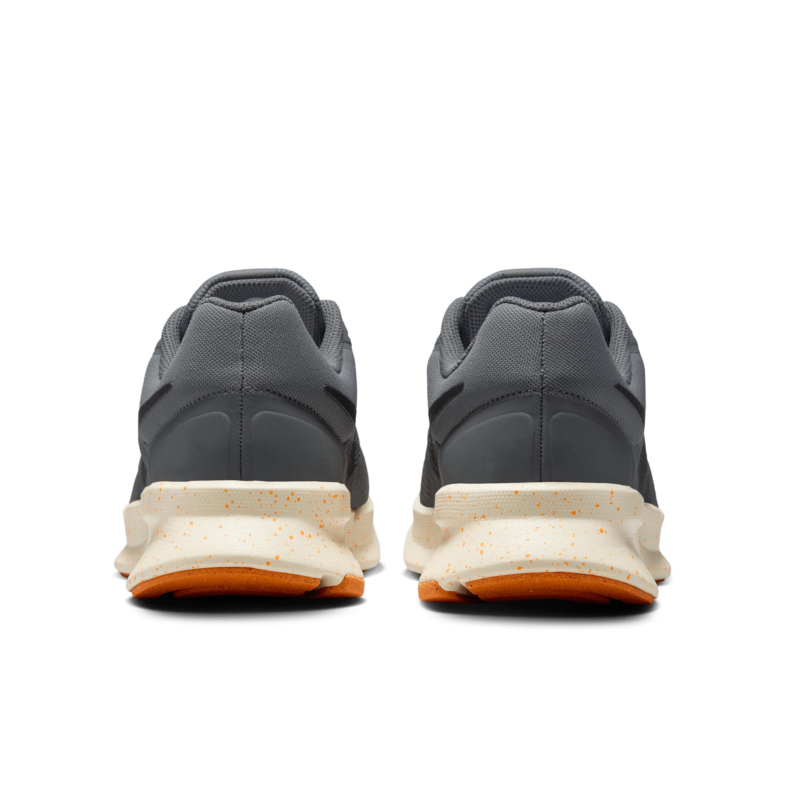 Nike Mens Run Swift 3 Road Running Shoes | HV5226-068 Product Image