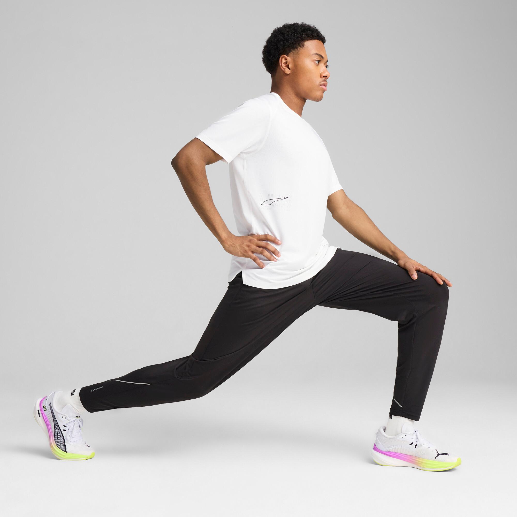 Everyday Running Men's Graphic Tee Product Image