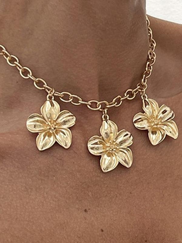 Flower Shape Necklaces Accessories Product Image