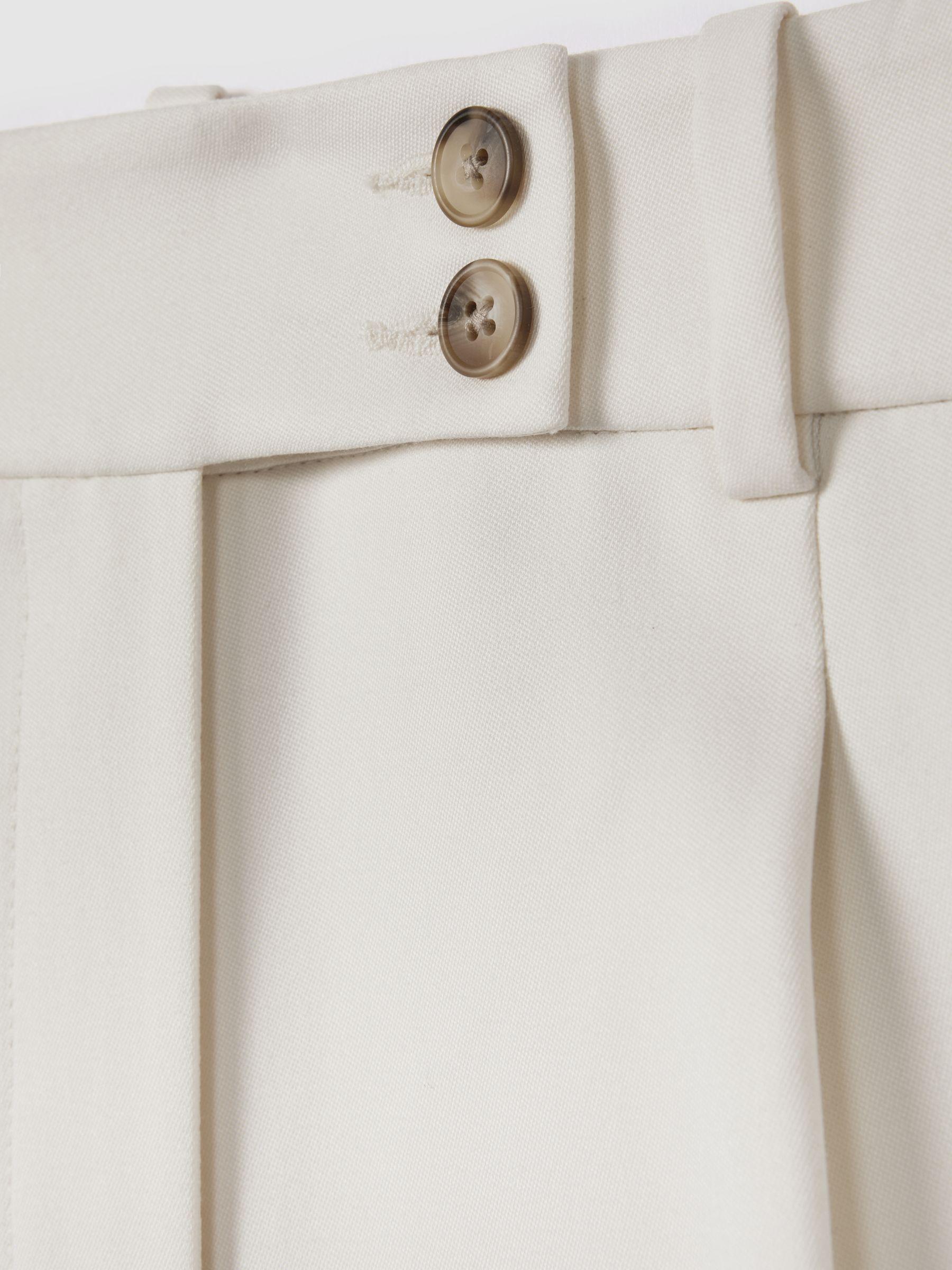 Front Pleat Tailored Shorts in Cream Product Image