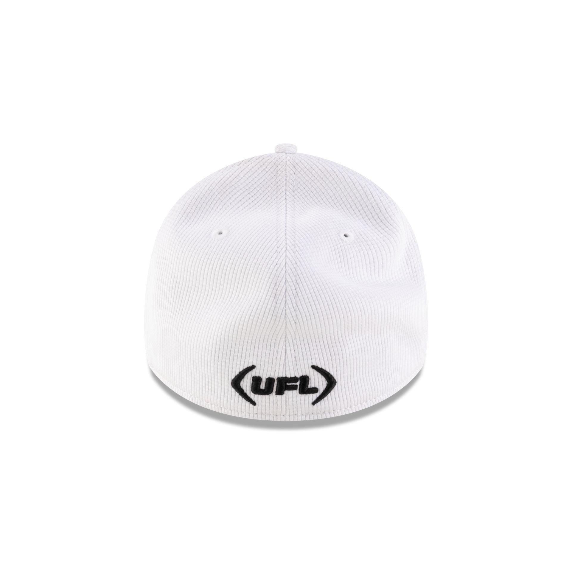 UFL White 39THIRTY Stretch Fit Hat Male Product Image