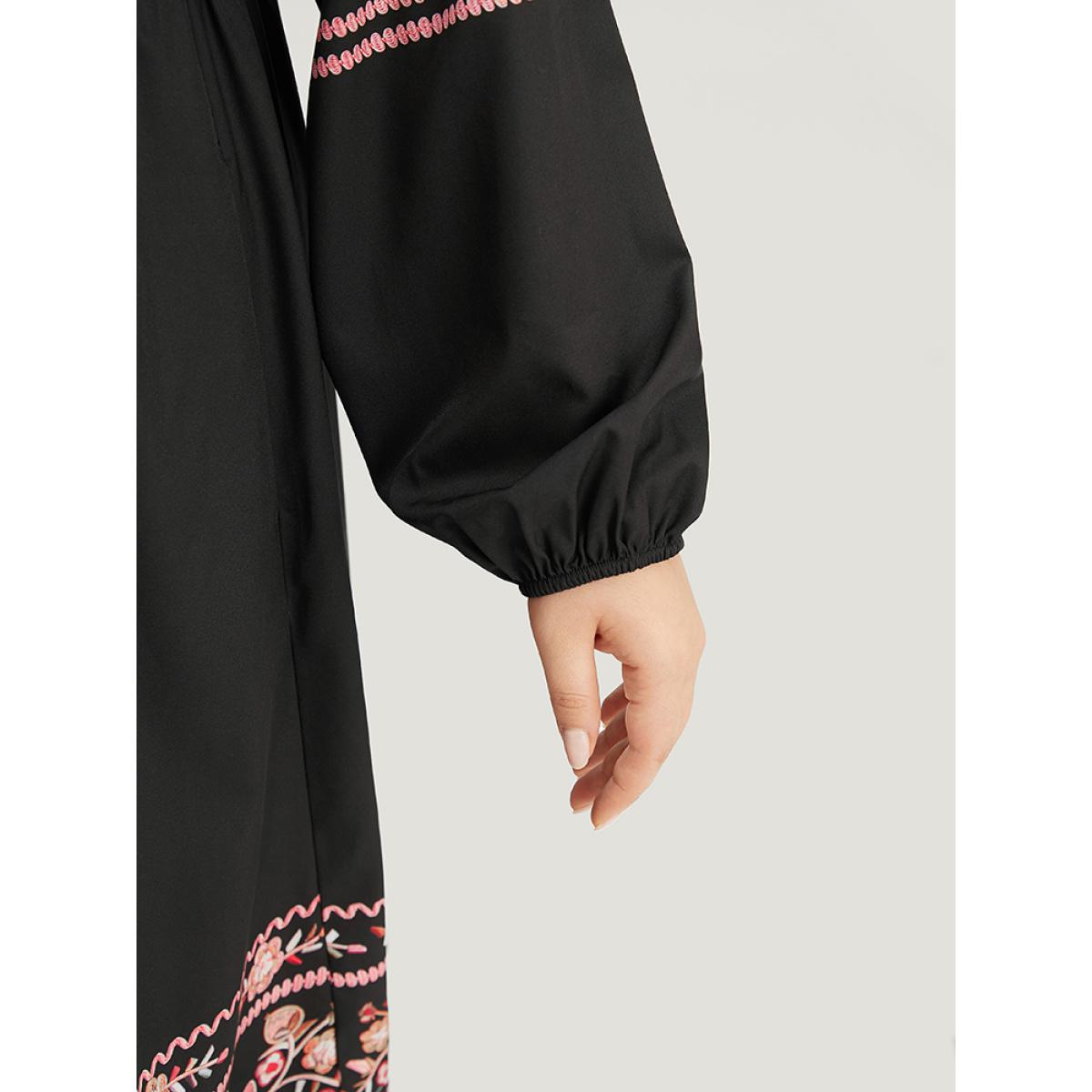 Plus Size Bandana Print Lantern Sleeve Pocket Dress Black Women Resort Elastic cuffs Round Neck Long Sleeve Curvy Knee Dress BloomChic 12/L Product Image