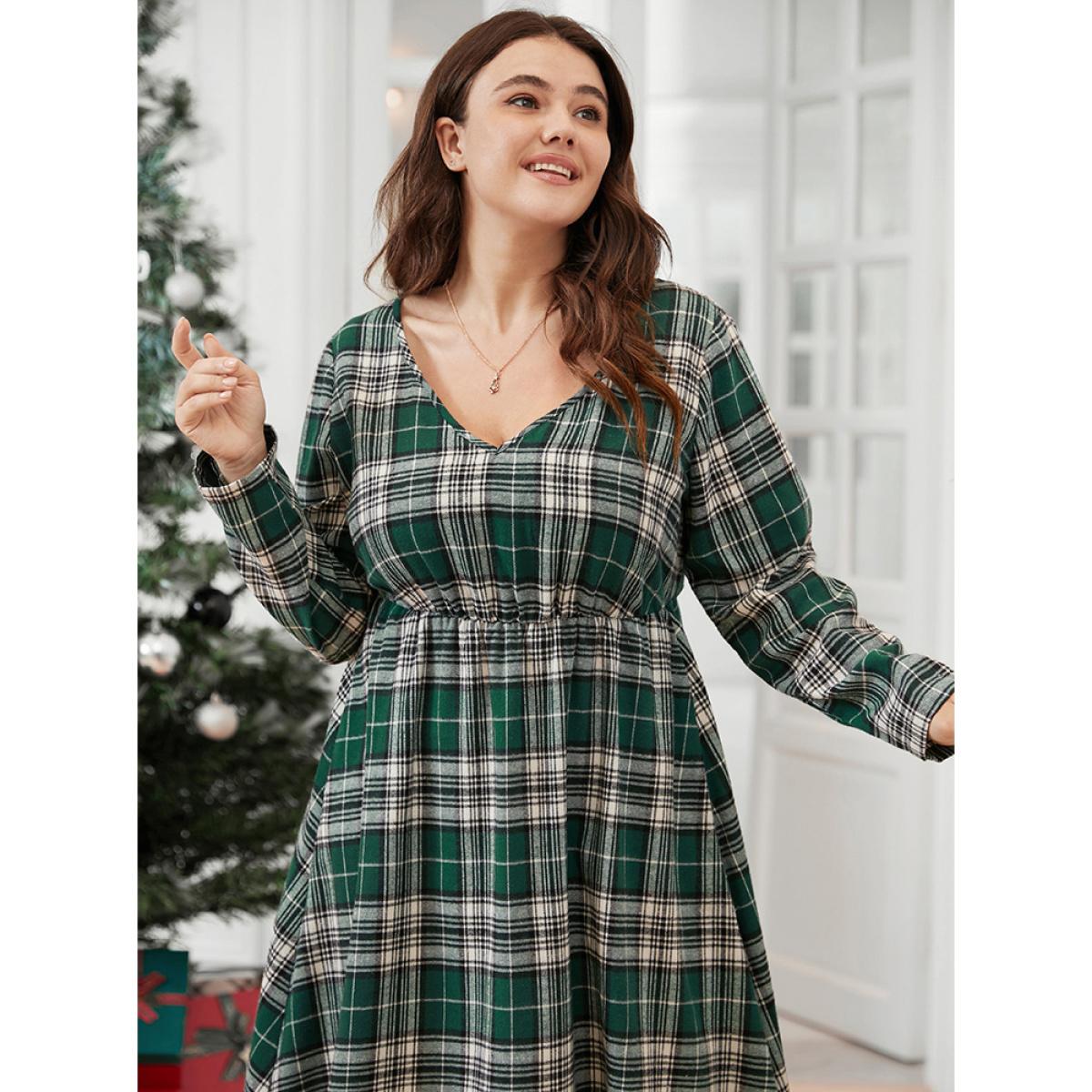 Plus Size Plaid V Neck Pocket High Low Hem Dress Without Belt DarkGreen Women Elegant Pocket V-neck Long Sleeve Curvy Midi Dress BloomChic 10/M Product Image