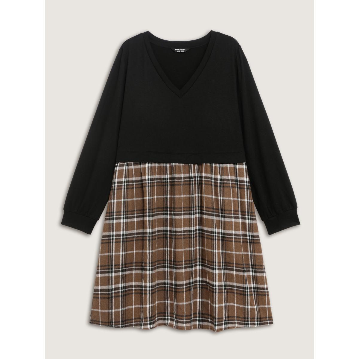 Plus Size Plaid Color Contrast Stretchy Knee-Length Dress Black Women Leisure Contrast V-neck Extra Long Sleeve Curvy BloomChic 28/5X Product Image