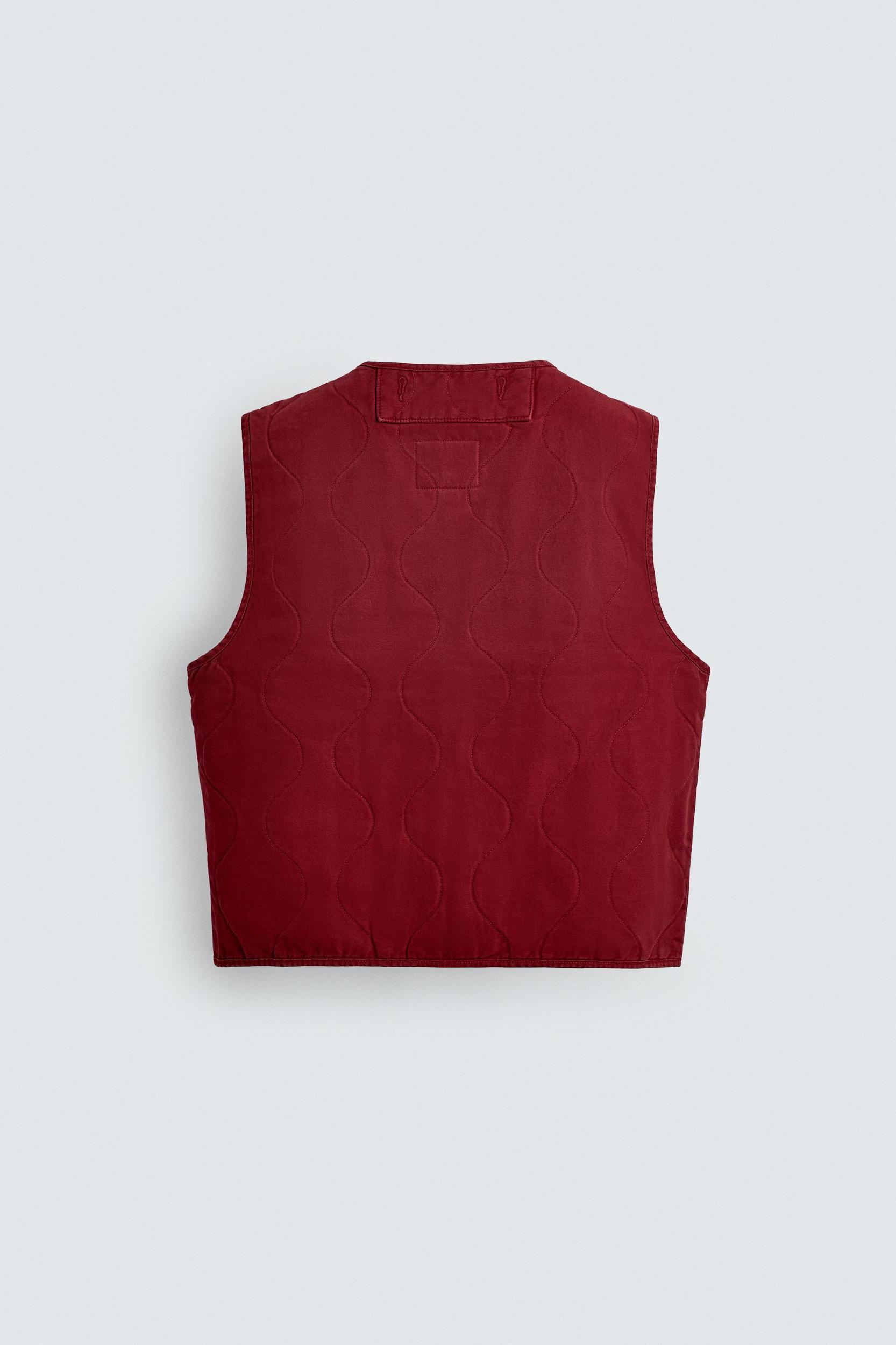 WASHED TOPSTITCHED VEST Product Image