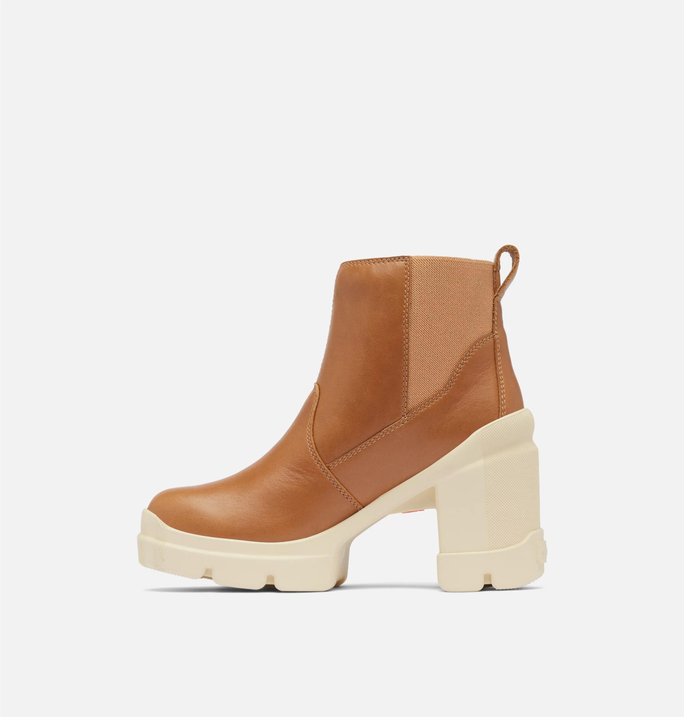 CARIBOU™ X Women's Heel Chelsea Boot Product Image
