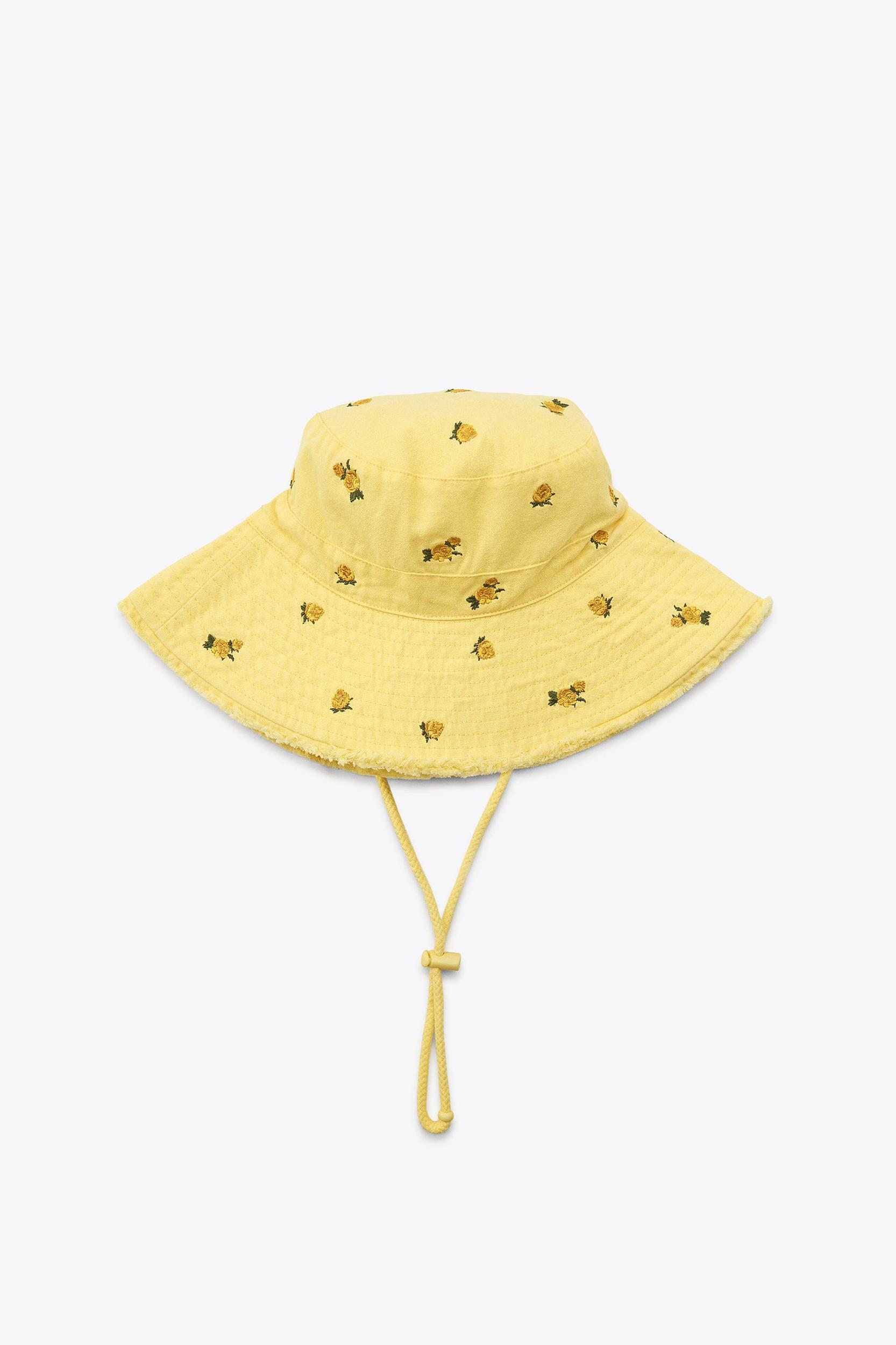 FLORAL EMBROIDERY BUCKET HAT Product Image
