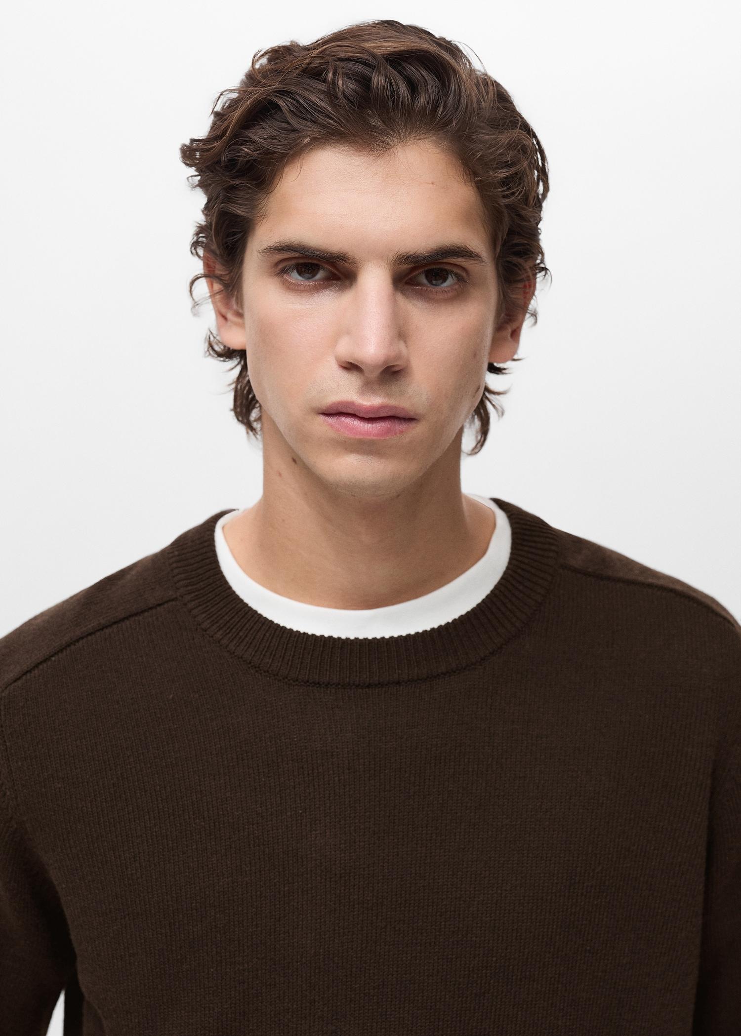 Knitted cotton sweater - Men | MANGO USA Product Image