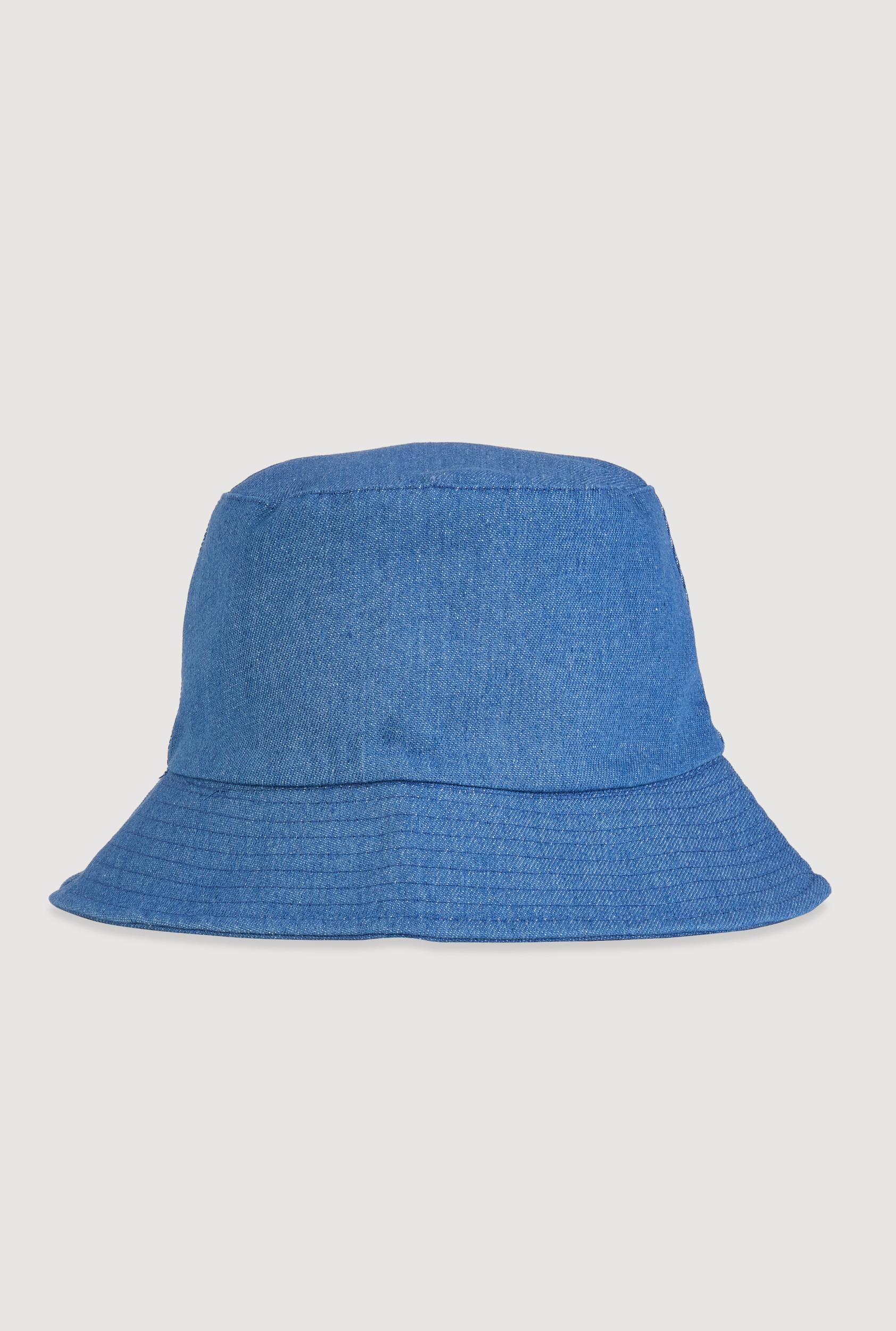 Smokin Hot Bucket Hat Female Product Image