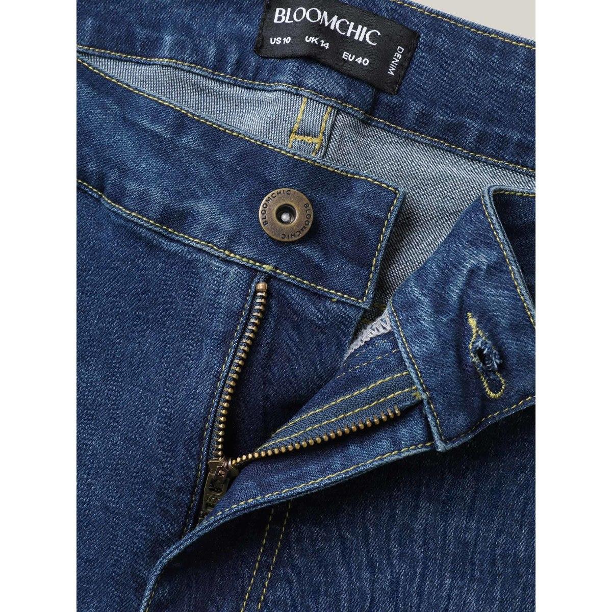 Plus Size Classic Sculpting Boyfriend Jeans Women Bluevintage Casual Medium stretch Slanted pocket Jeans BloomChic 28/5X Product Image