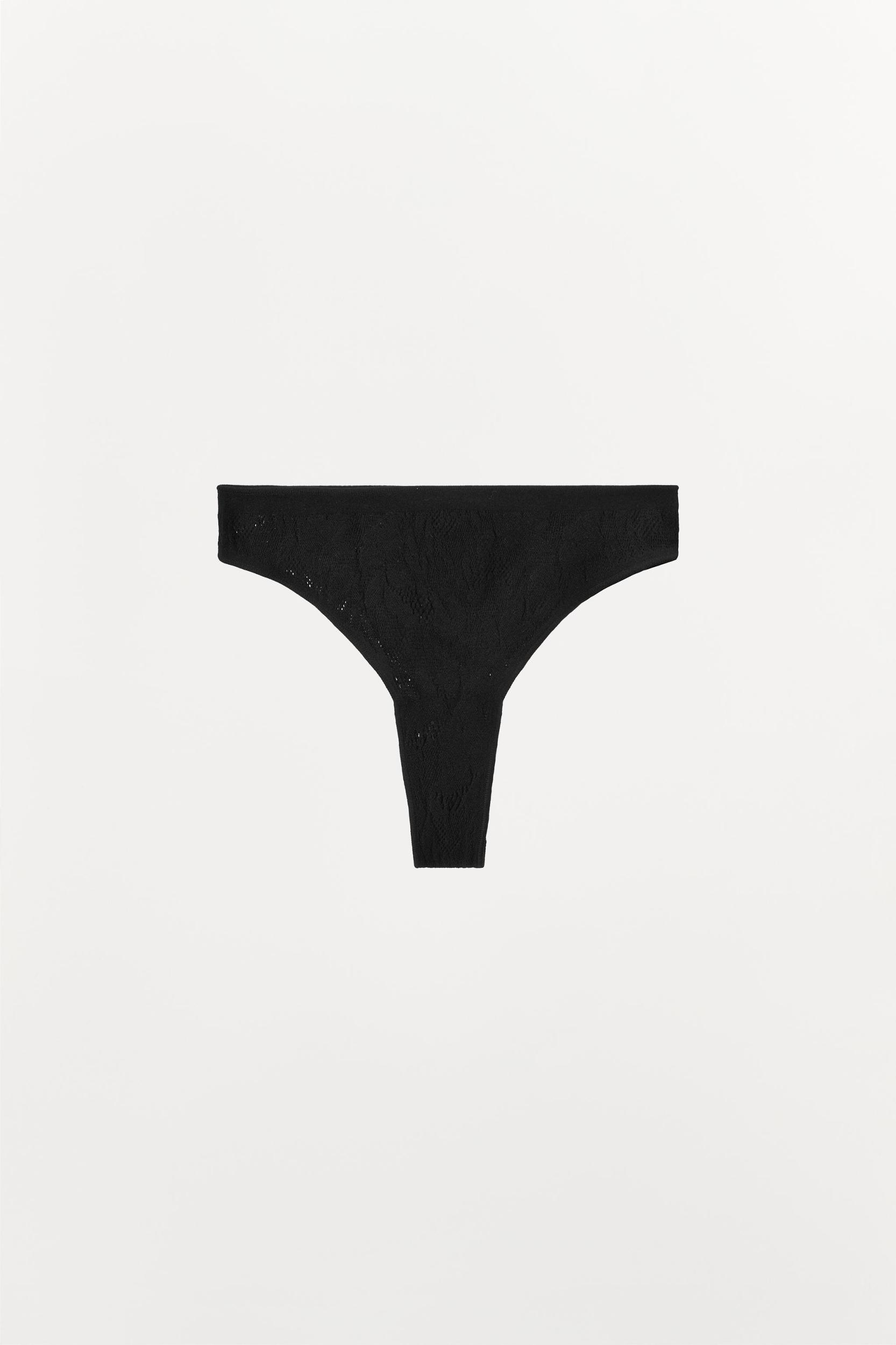 SEAMLESS LACE THONG Product Image