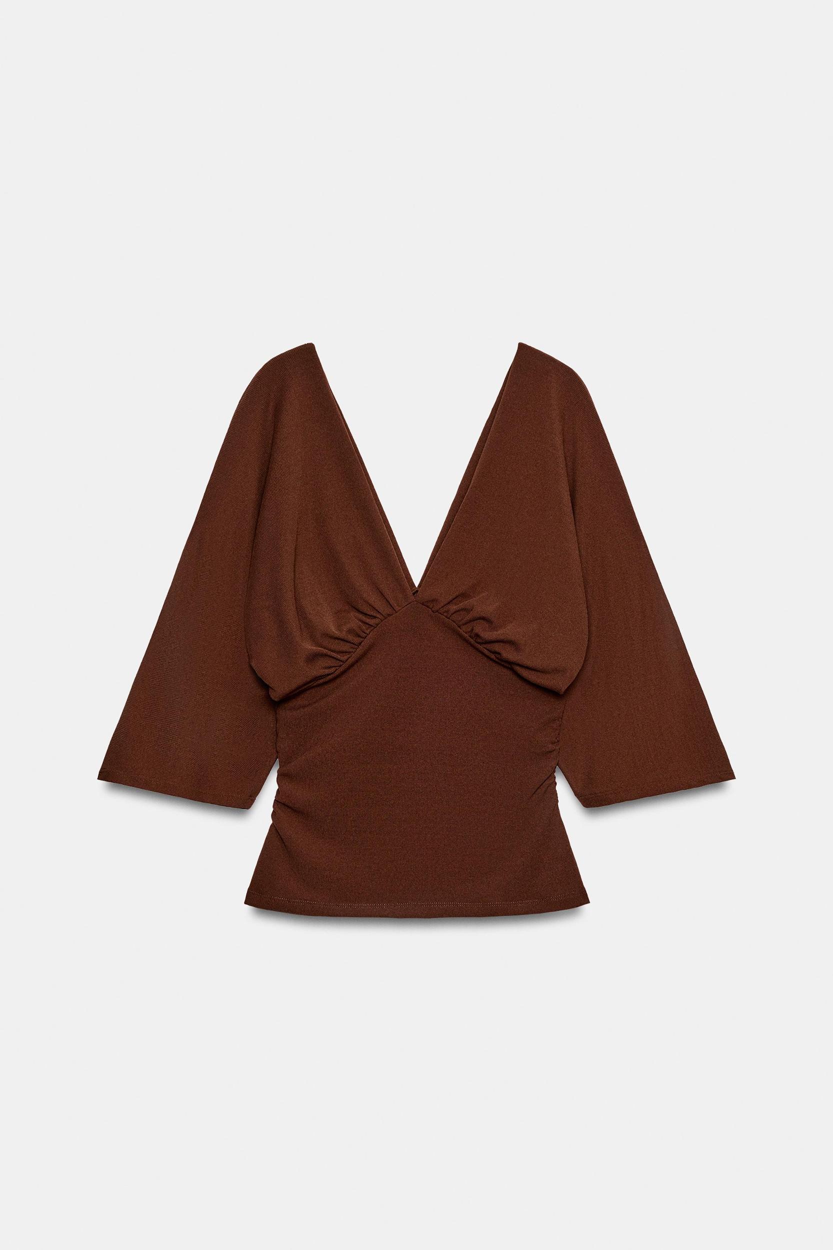 TEXTURED V-NECK TOP Product Image