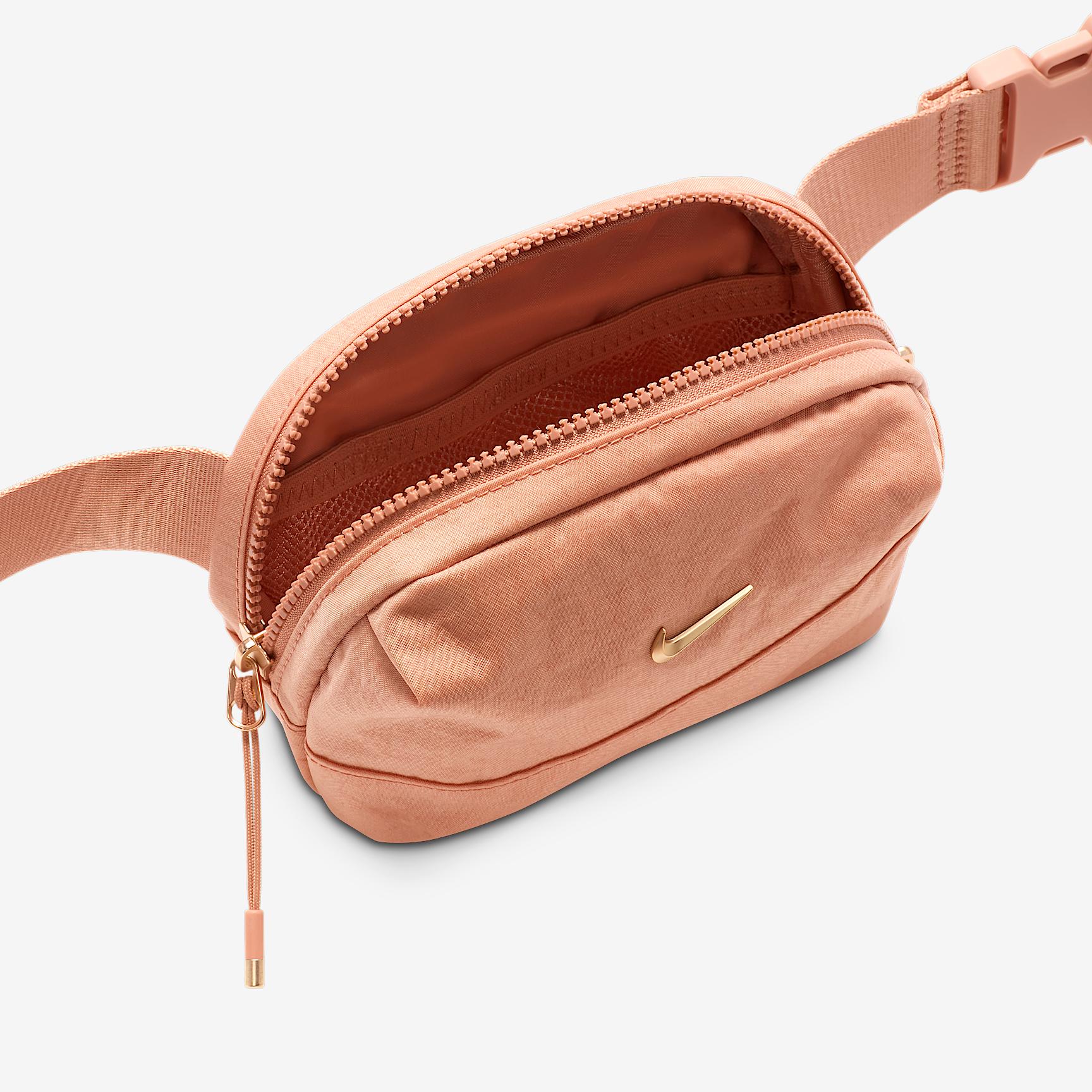 Nike Unisex Aura Crossbody Bag (2L) | HM6120-688 Product Image