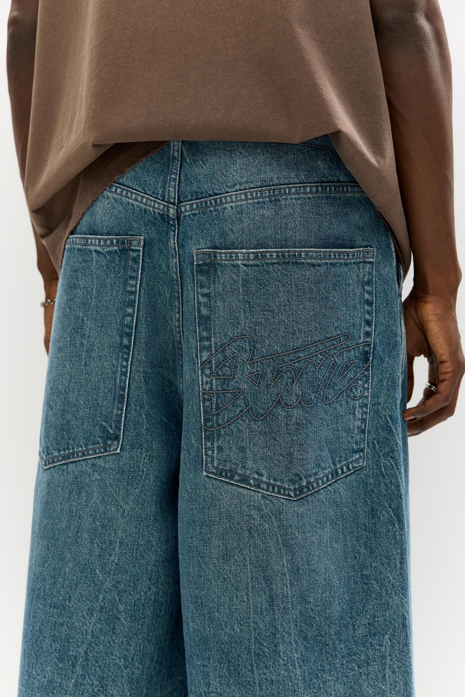 STWD super baggy jorts Product Image