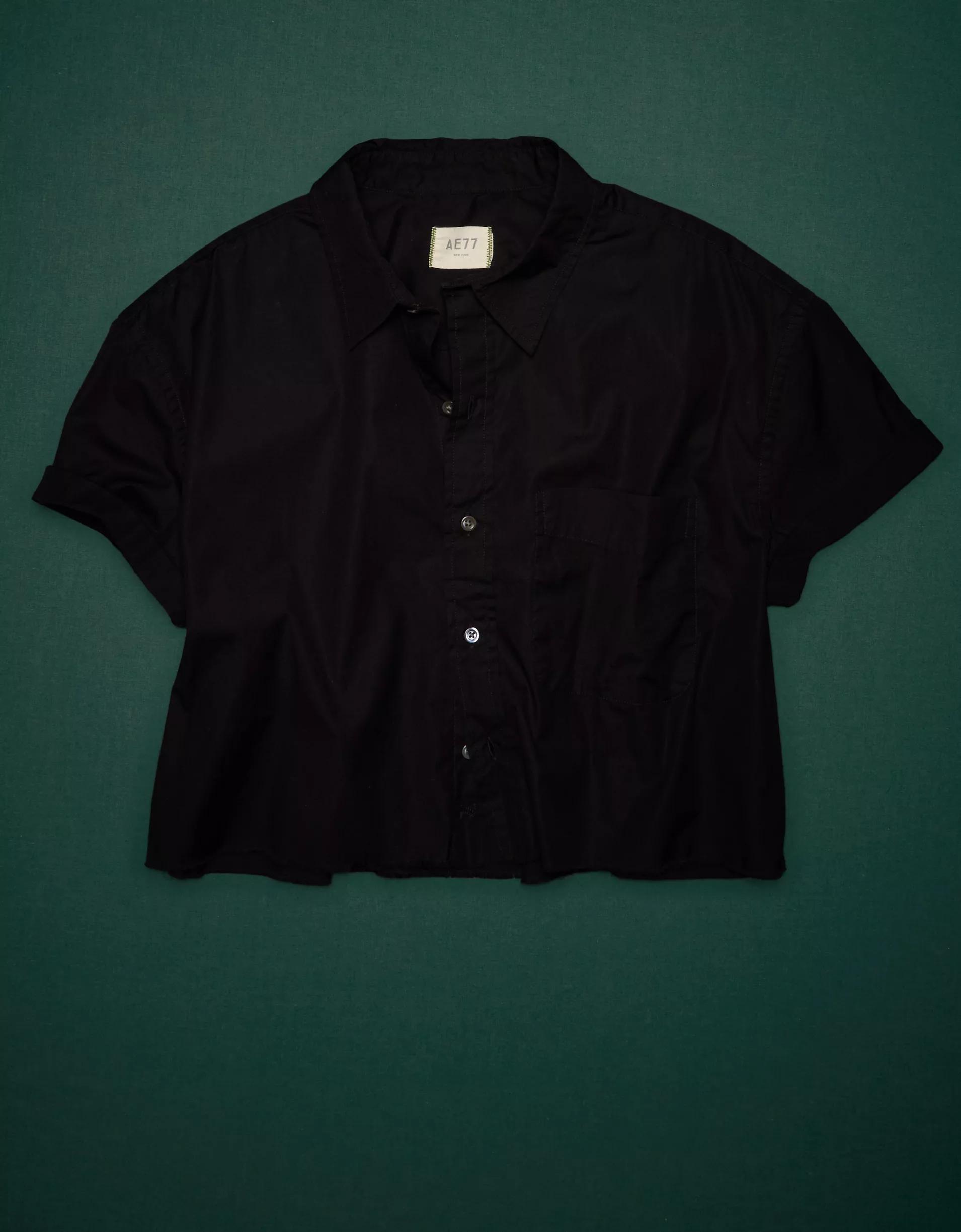 AE77 Premium Boxy Crop Poplin Shirt Product Image