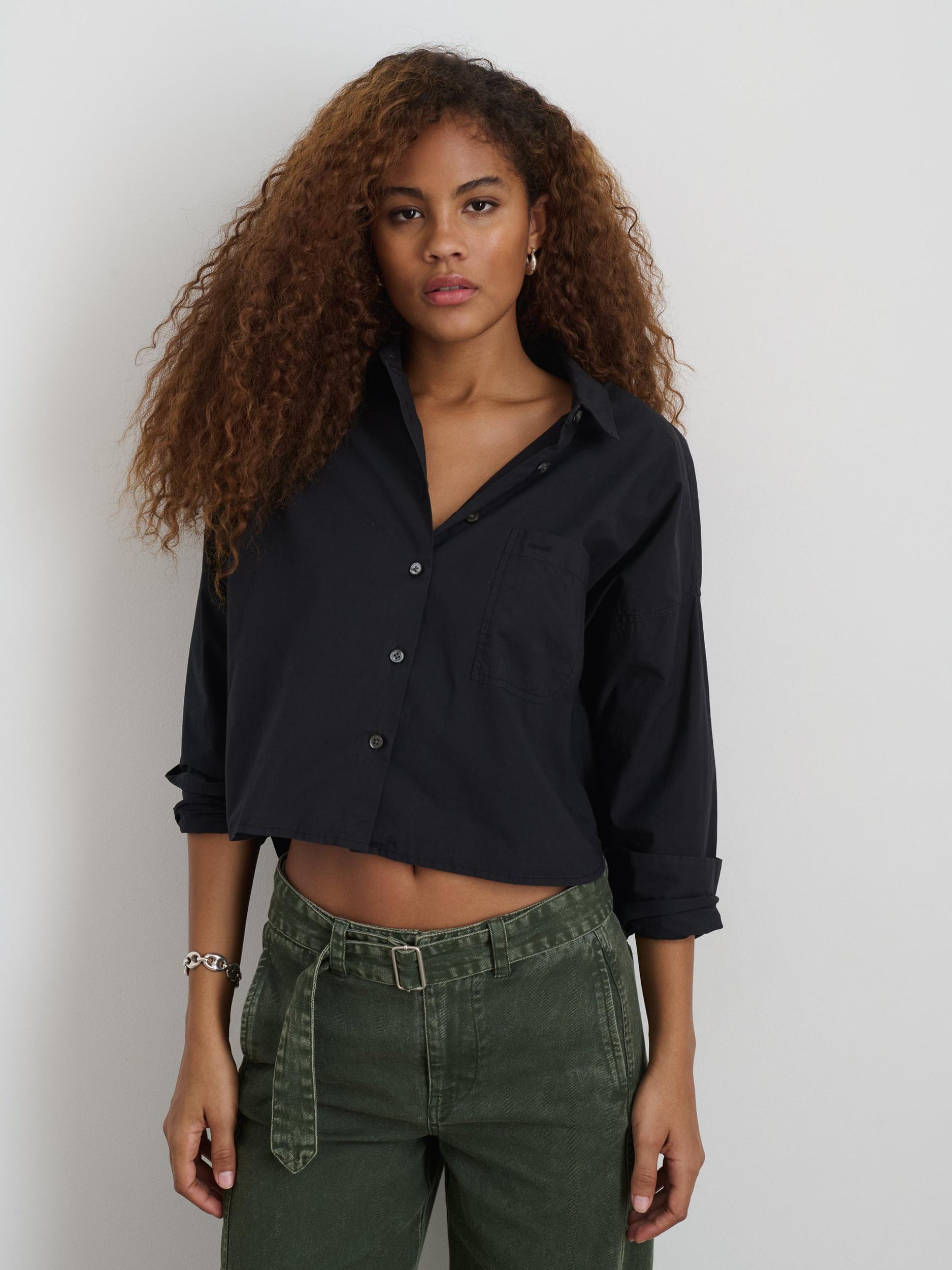 Cropped Jo Shirt in Cotton Poplin Product Image