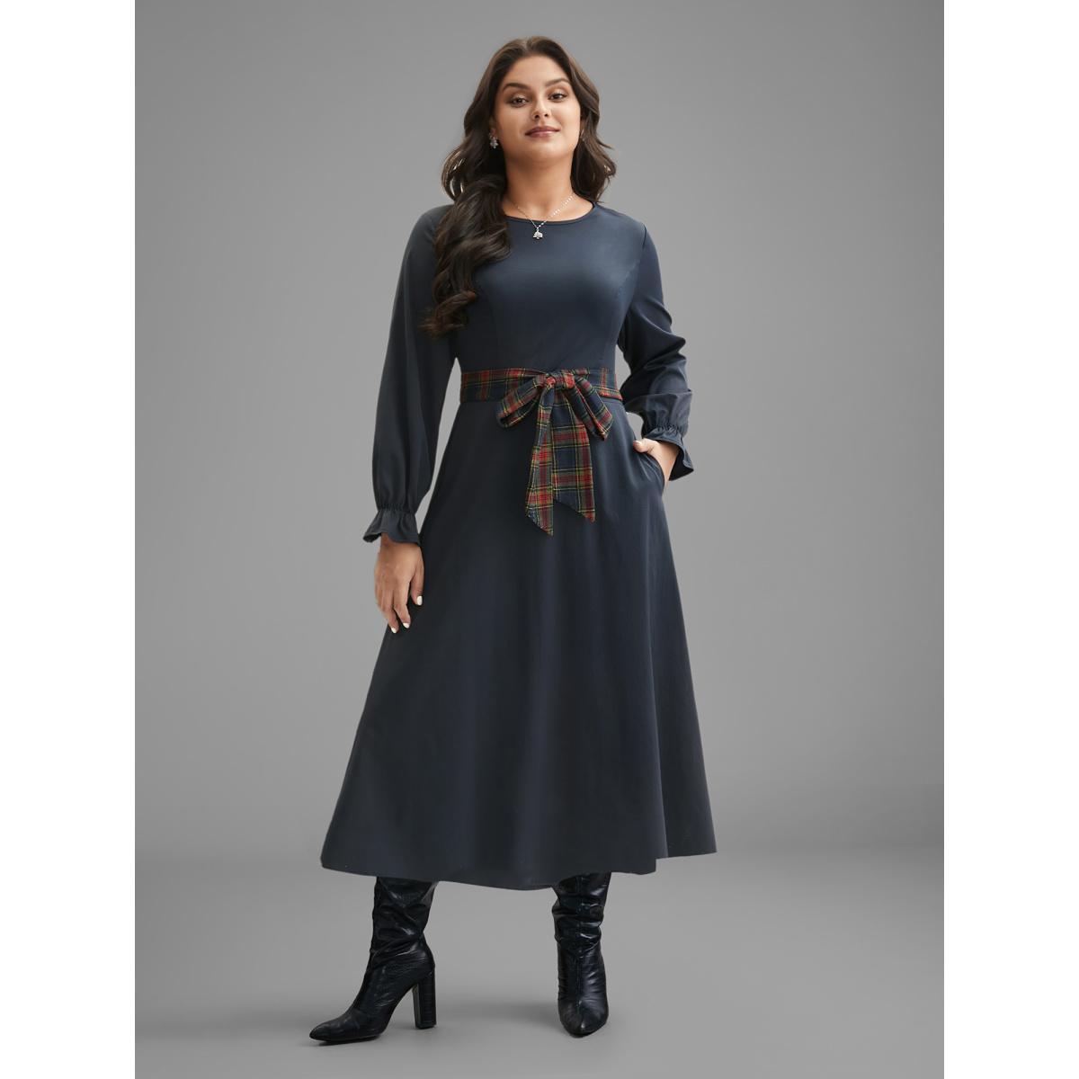 Plus Size Festive Plaid Tie Knot Ruched Midi Dress Indigo Women Casual Tie knot Party Curvy Bloomchic 22-24/3X Product Image