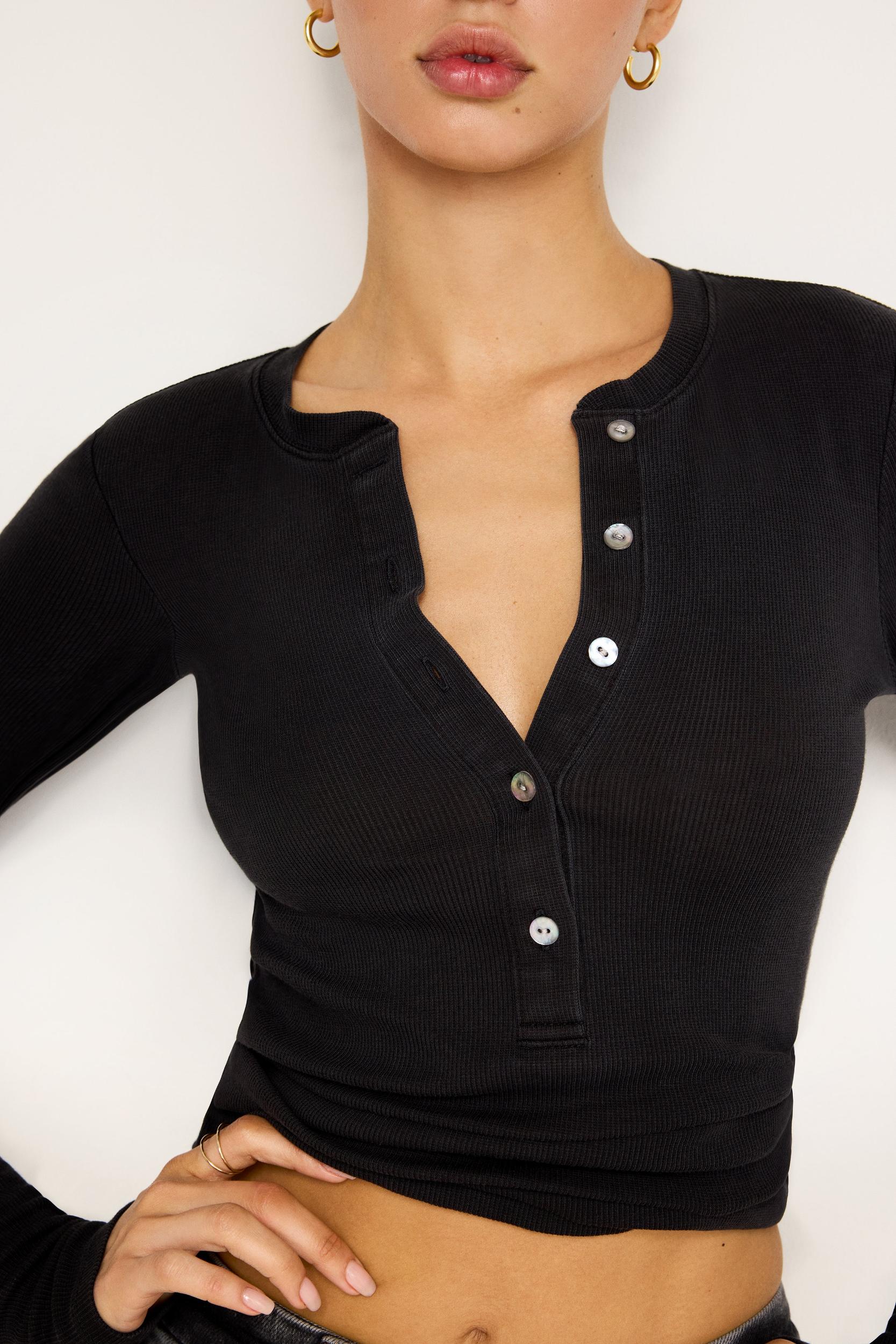 JEANIUS FITTED HENLEY | BLACK322 Product Image