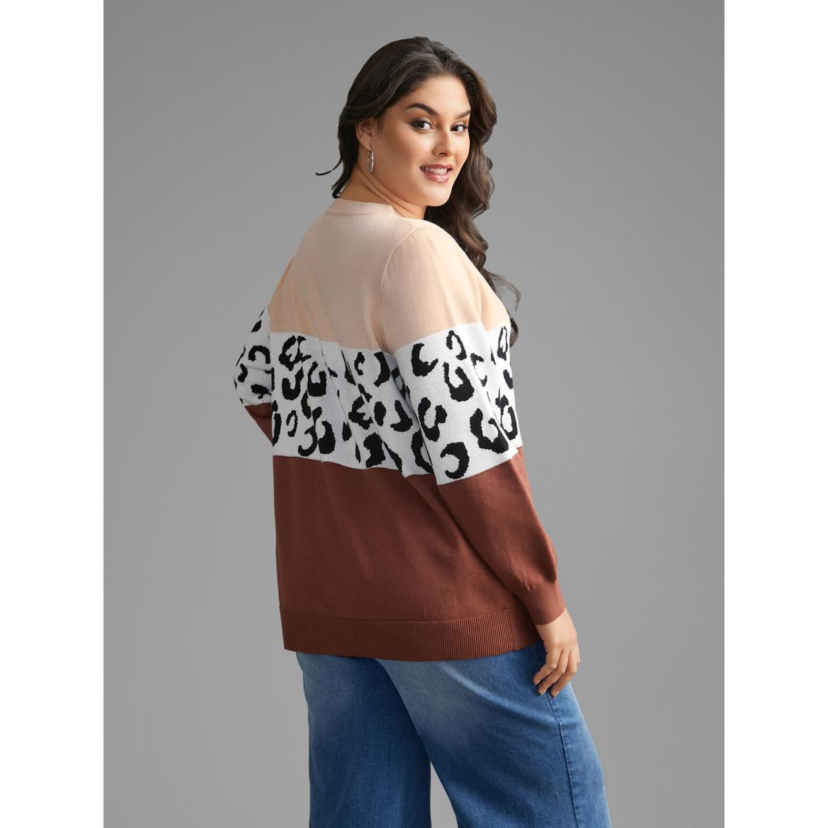 Plus Size Crew Neck Leopard Print Contrast Pullover Browncoffeecolor Women Casual Loose Long Sleeve Round Neck Everyday Pullovers BloomChic 28/5X Product Image