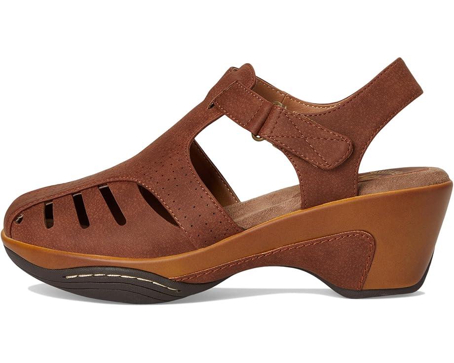 Women's White Mountain Vie Product Image